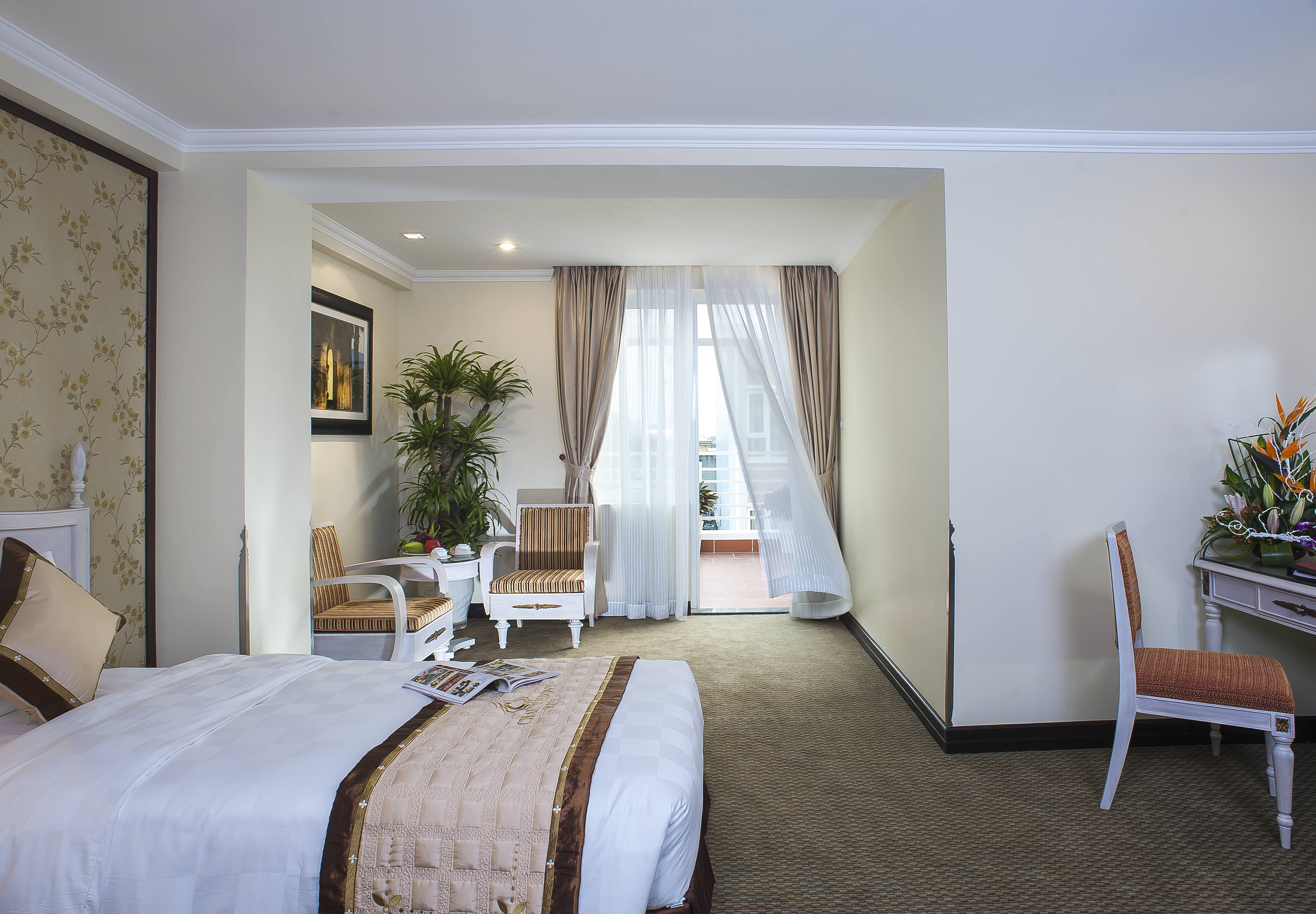 Family Room King Size Bed