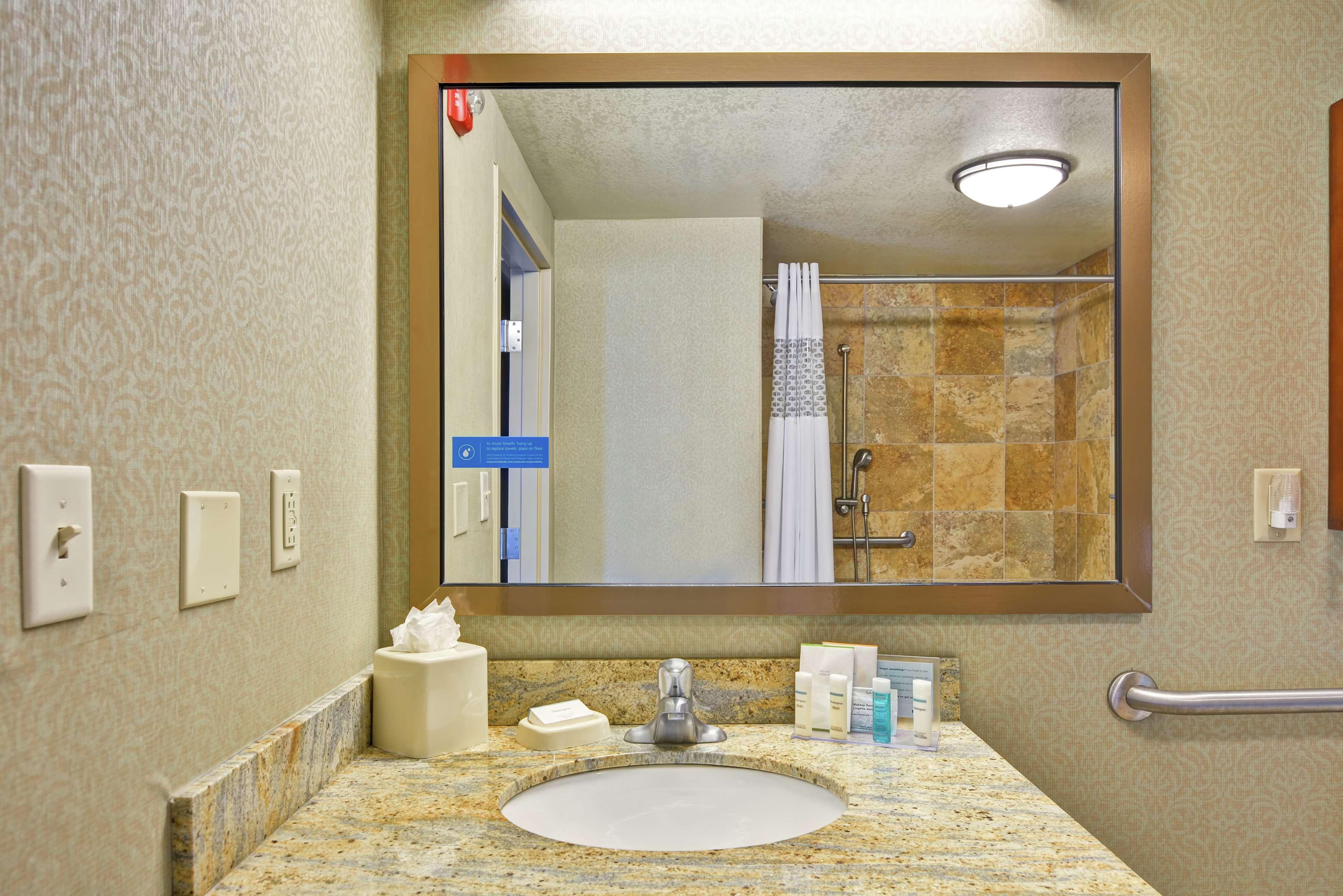 Room Premium King Bed