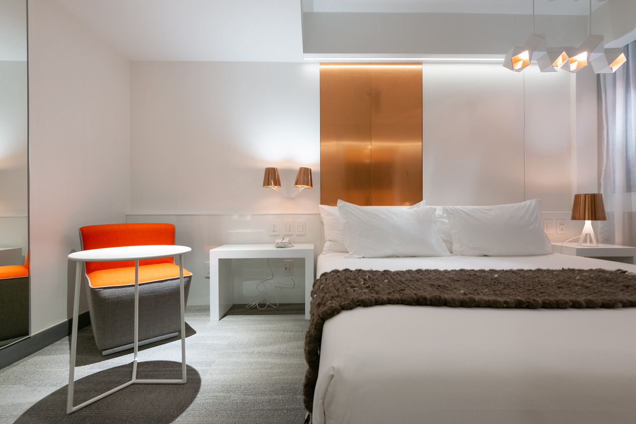 Single Superior King Bed