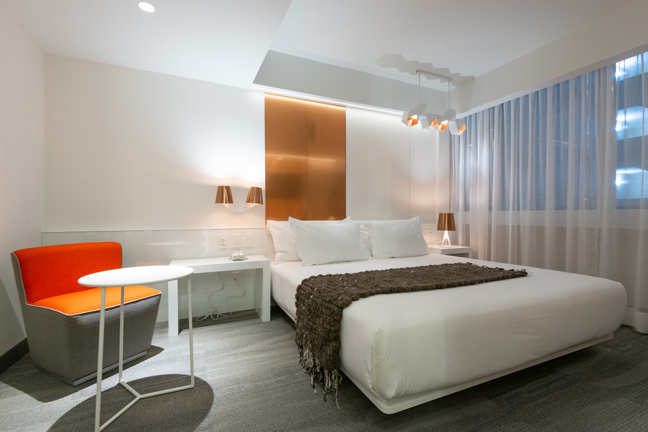 Single Superior King Bed