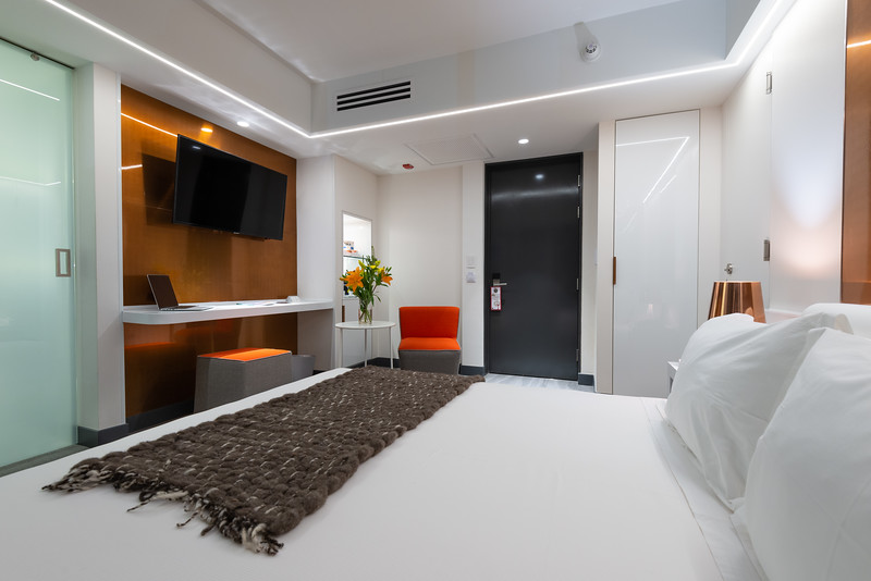 Double Superior King Bed