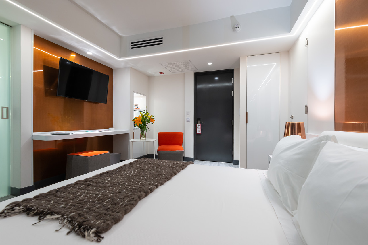 Double Superior King Bed