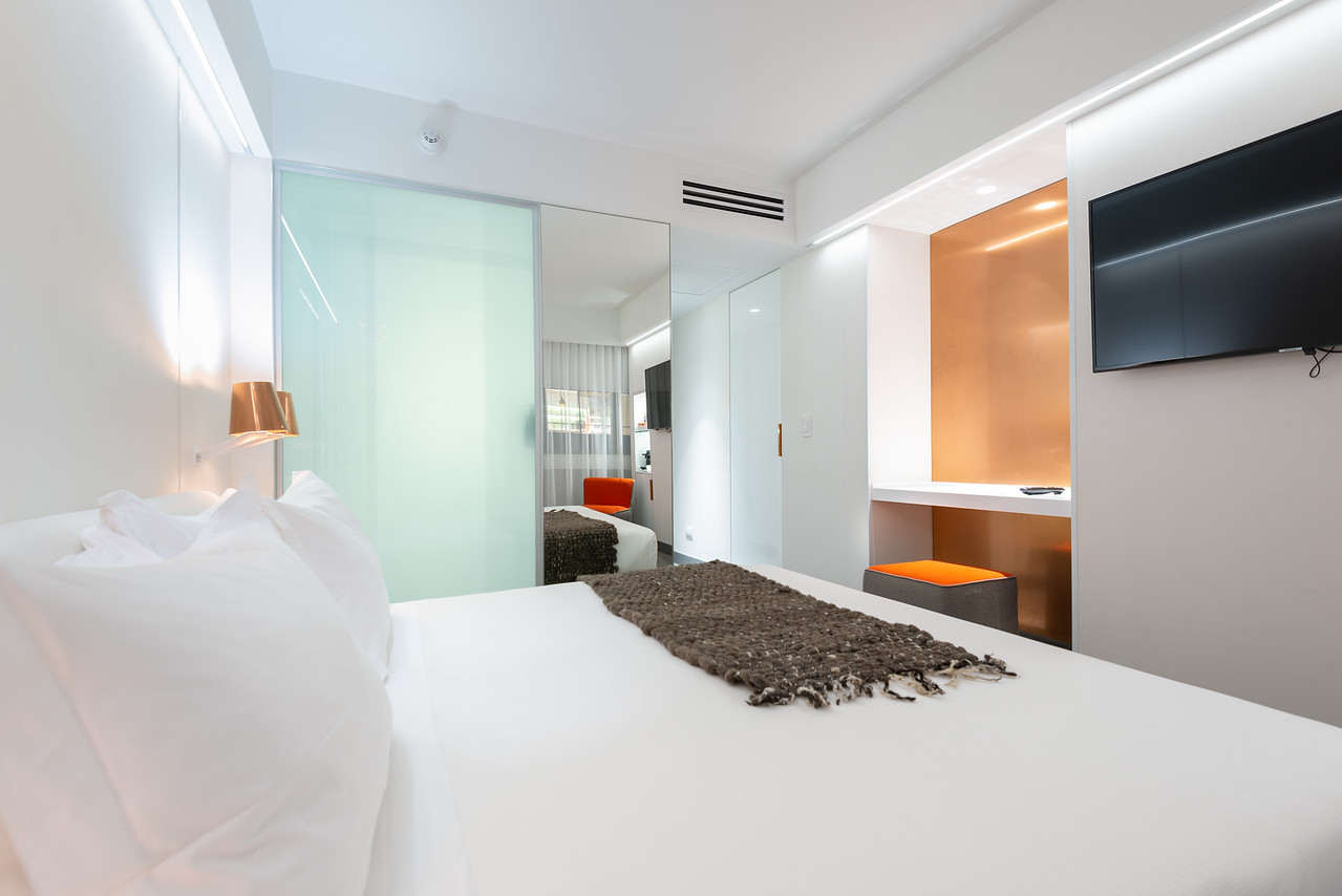 Double Queen Size Bed