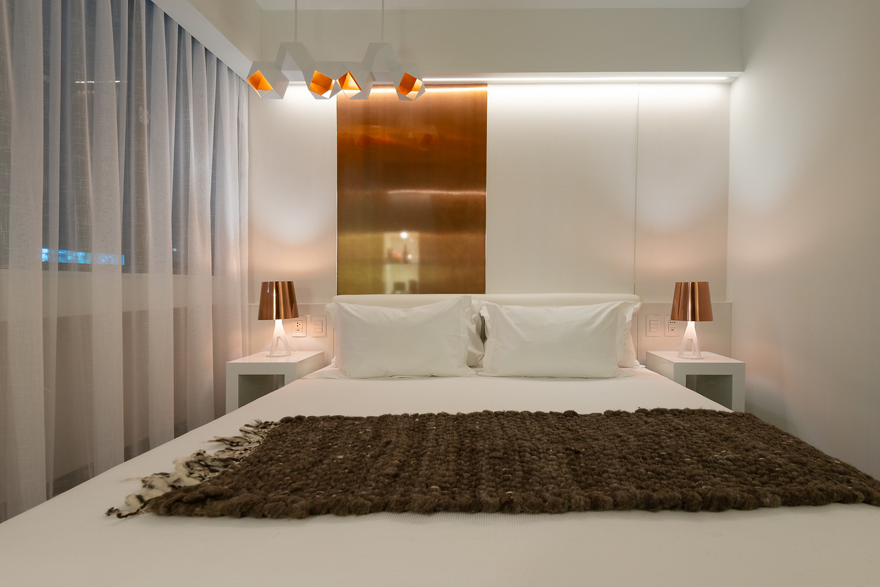 Double Queen Size Bed