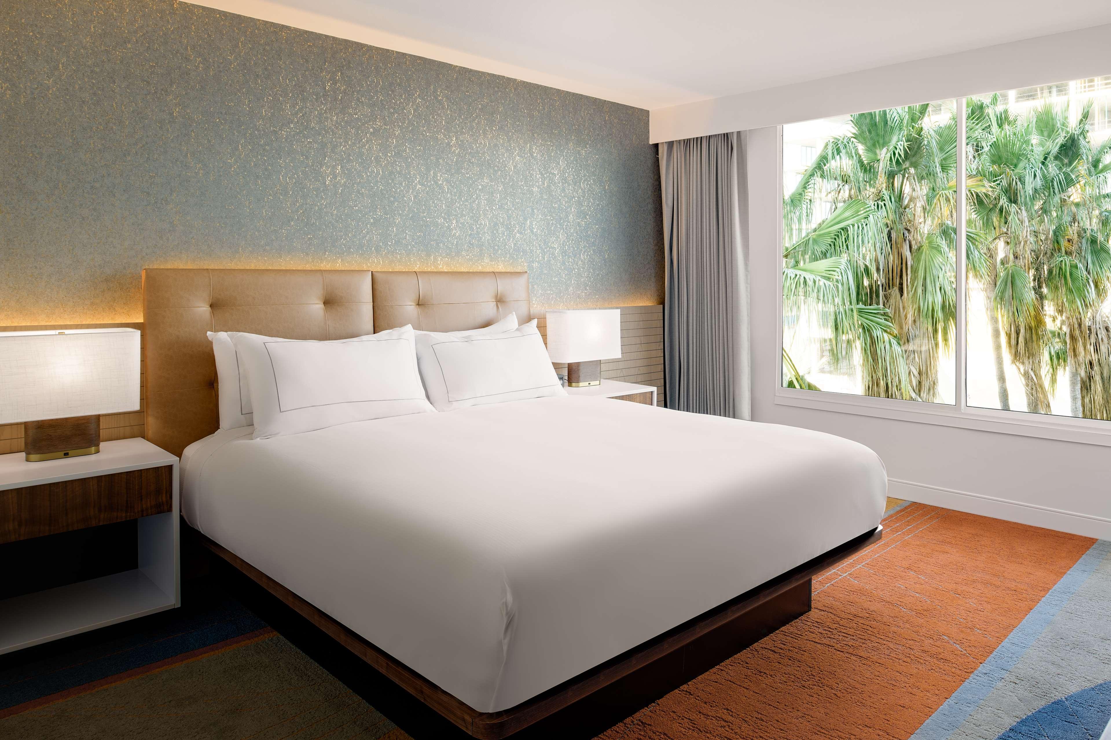 Double Accessible King Size Bed