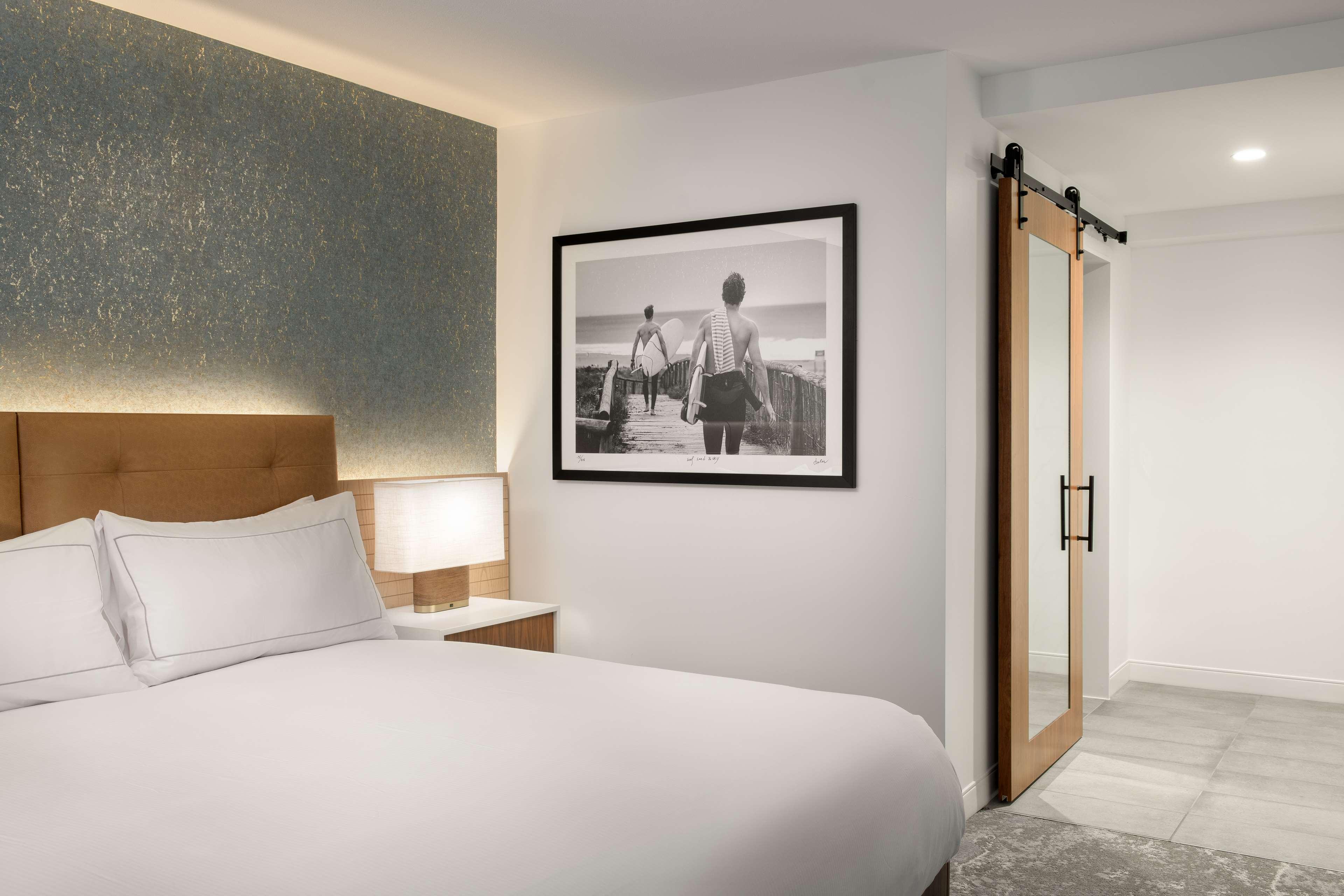 Suite King Bed One Bedroom 