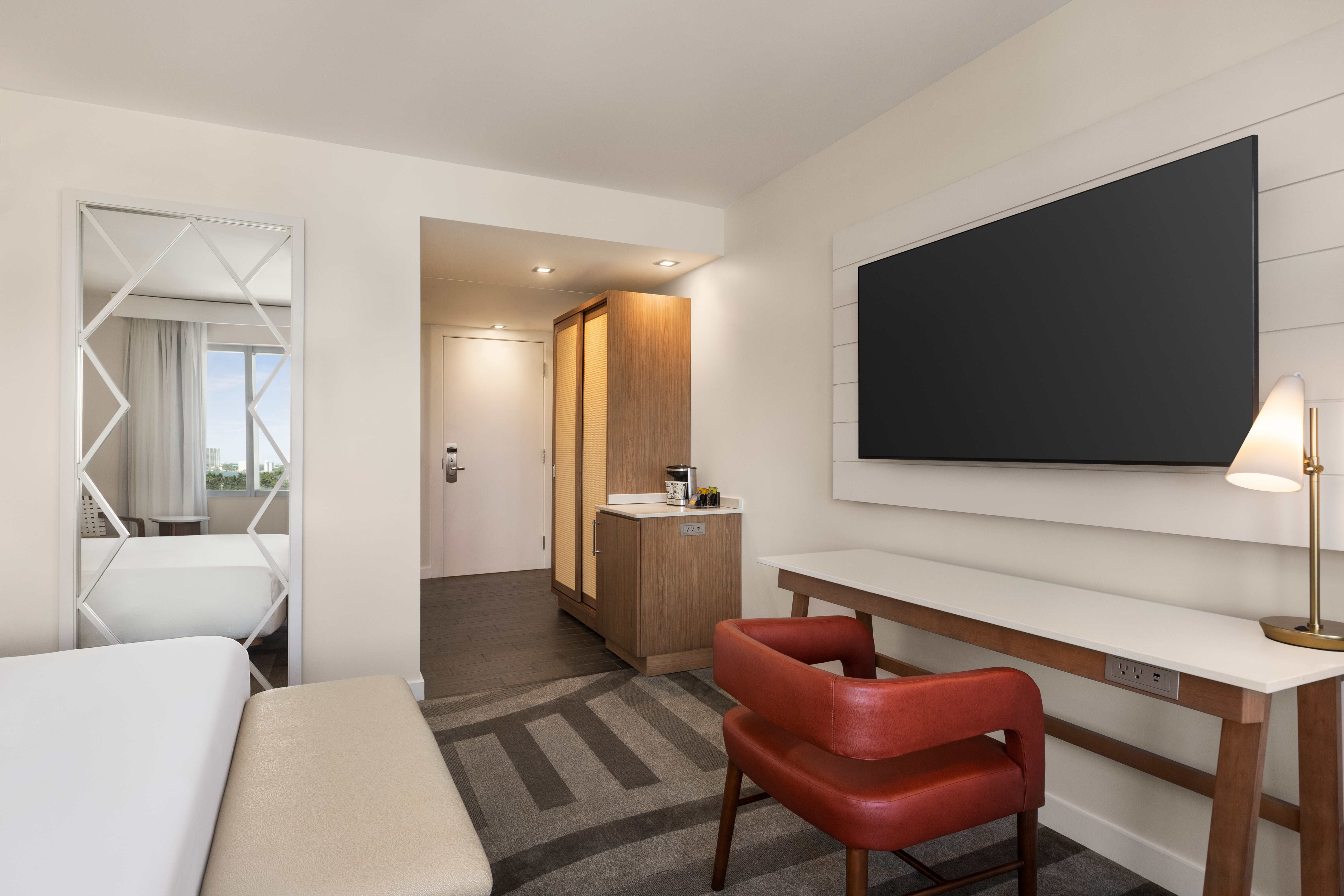 Double Deluxe King Bed