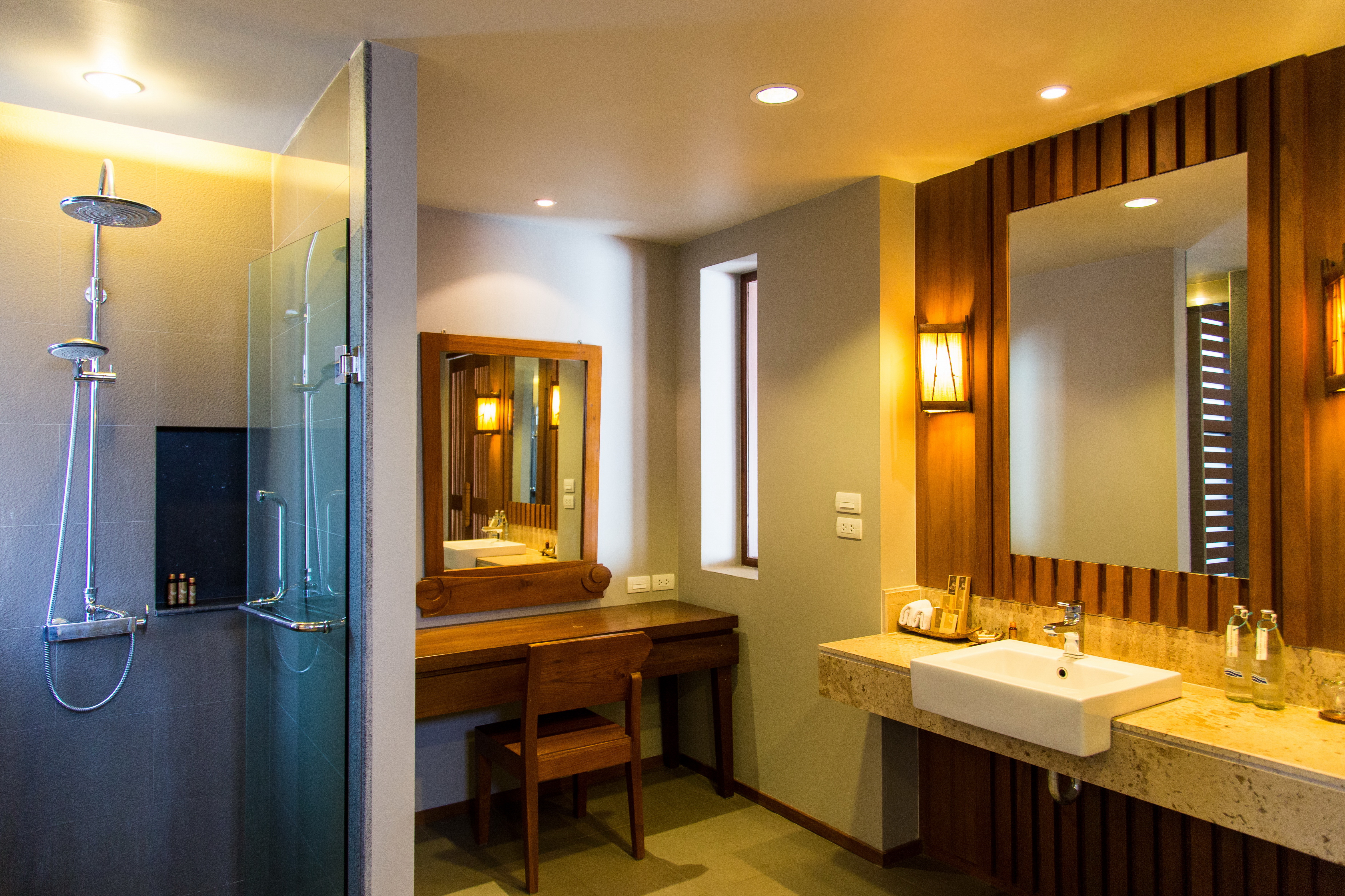 Double or Twin Deluxe