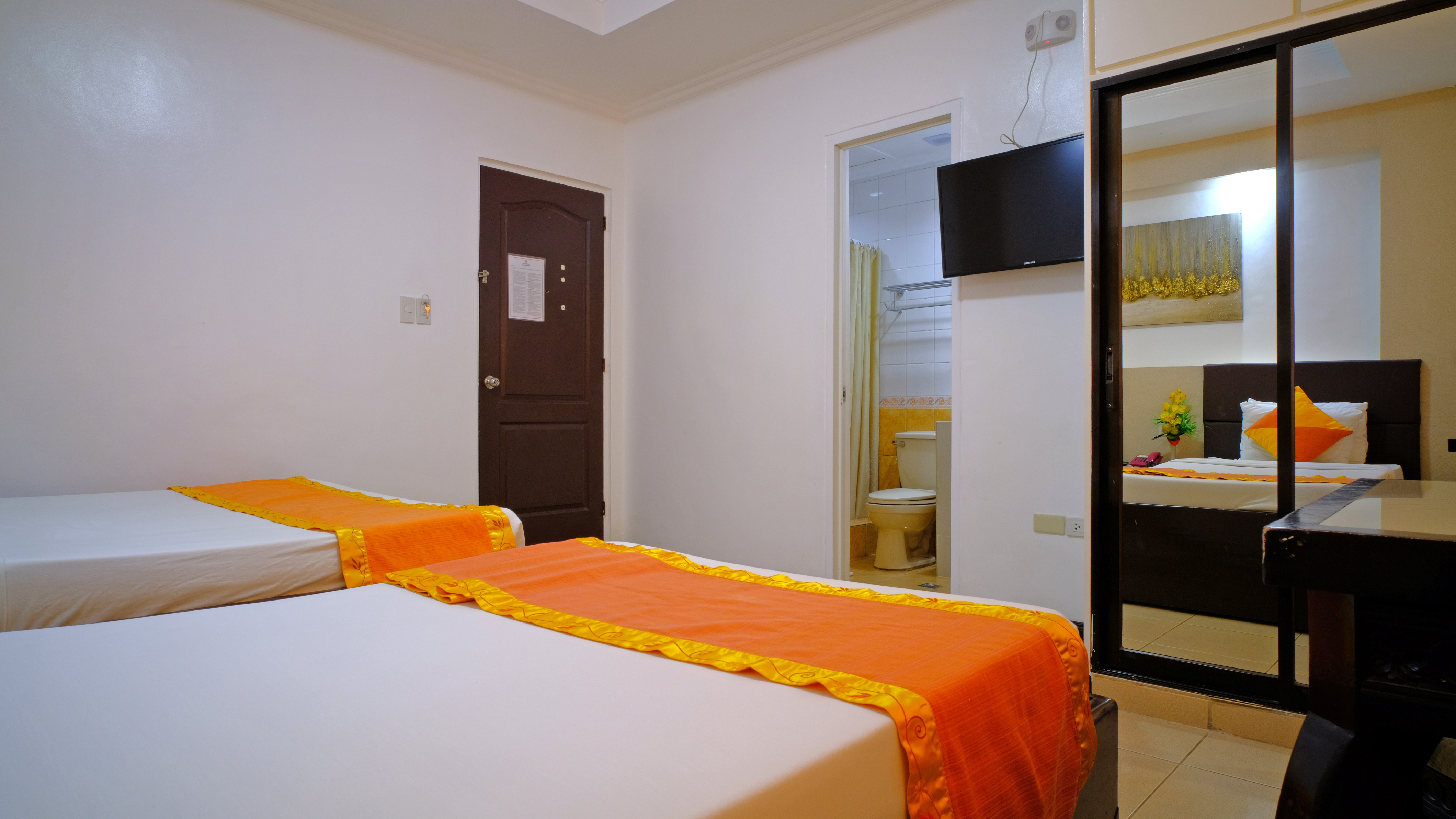 Double or Twin Deluxe