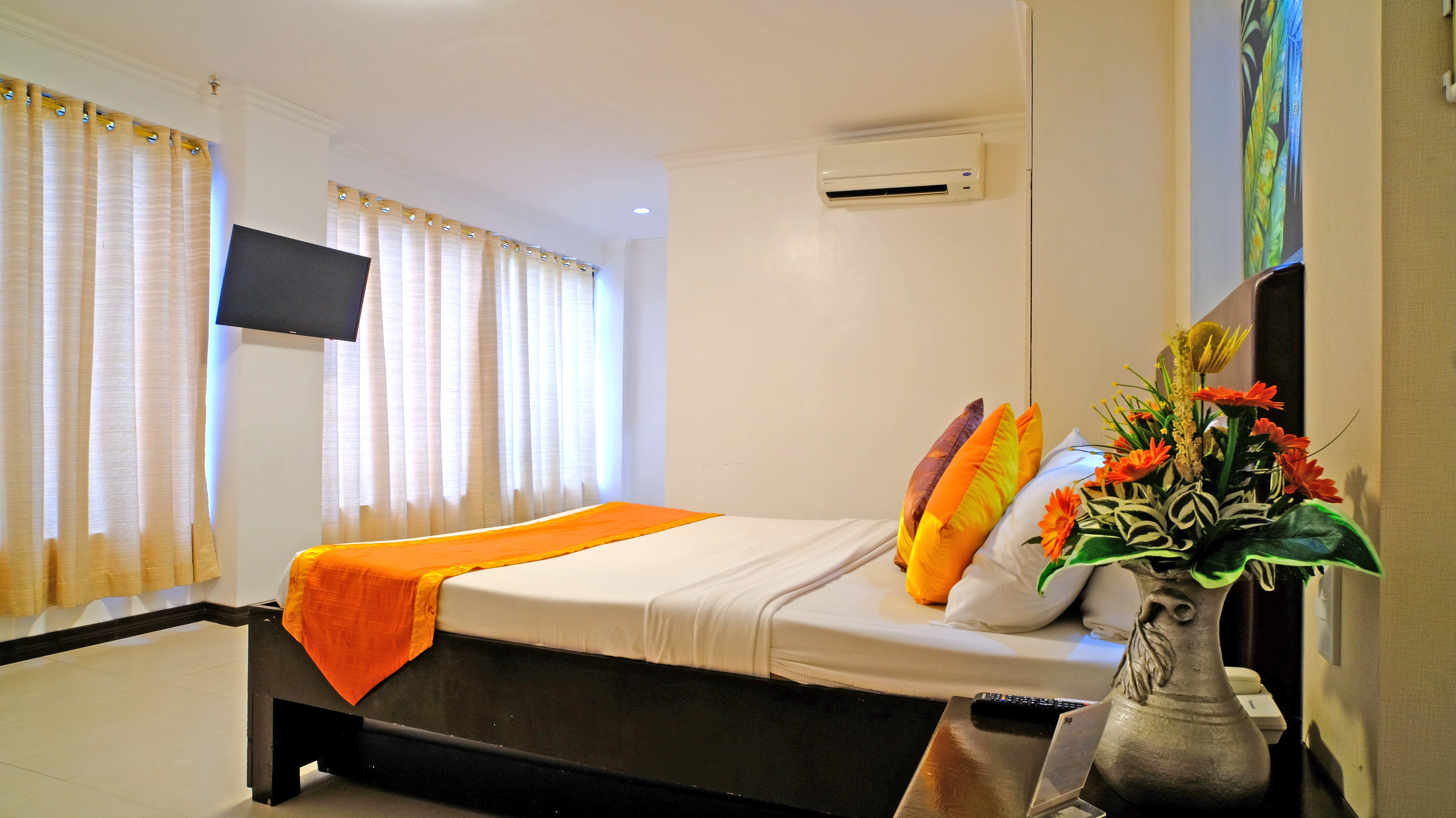 Double or Twin Standard