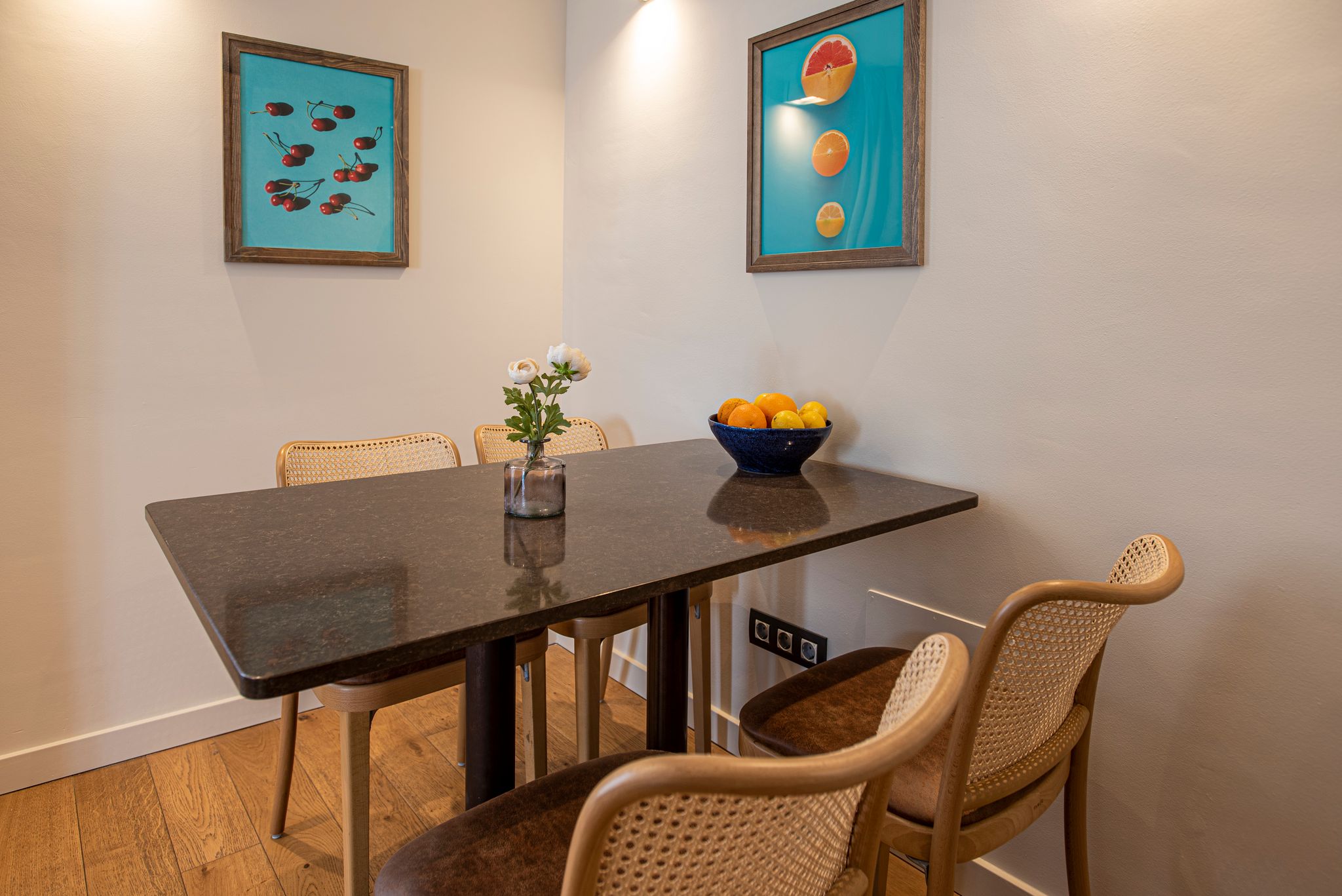 Suite Deluxe Capacity 4