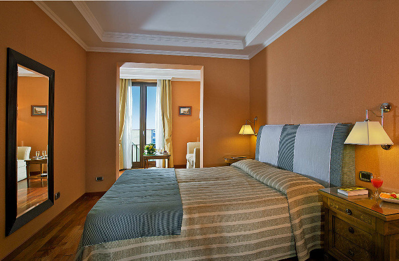 Double or Twin Executive