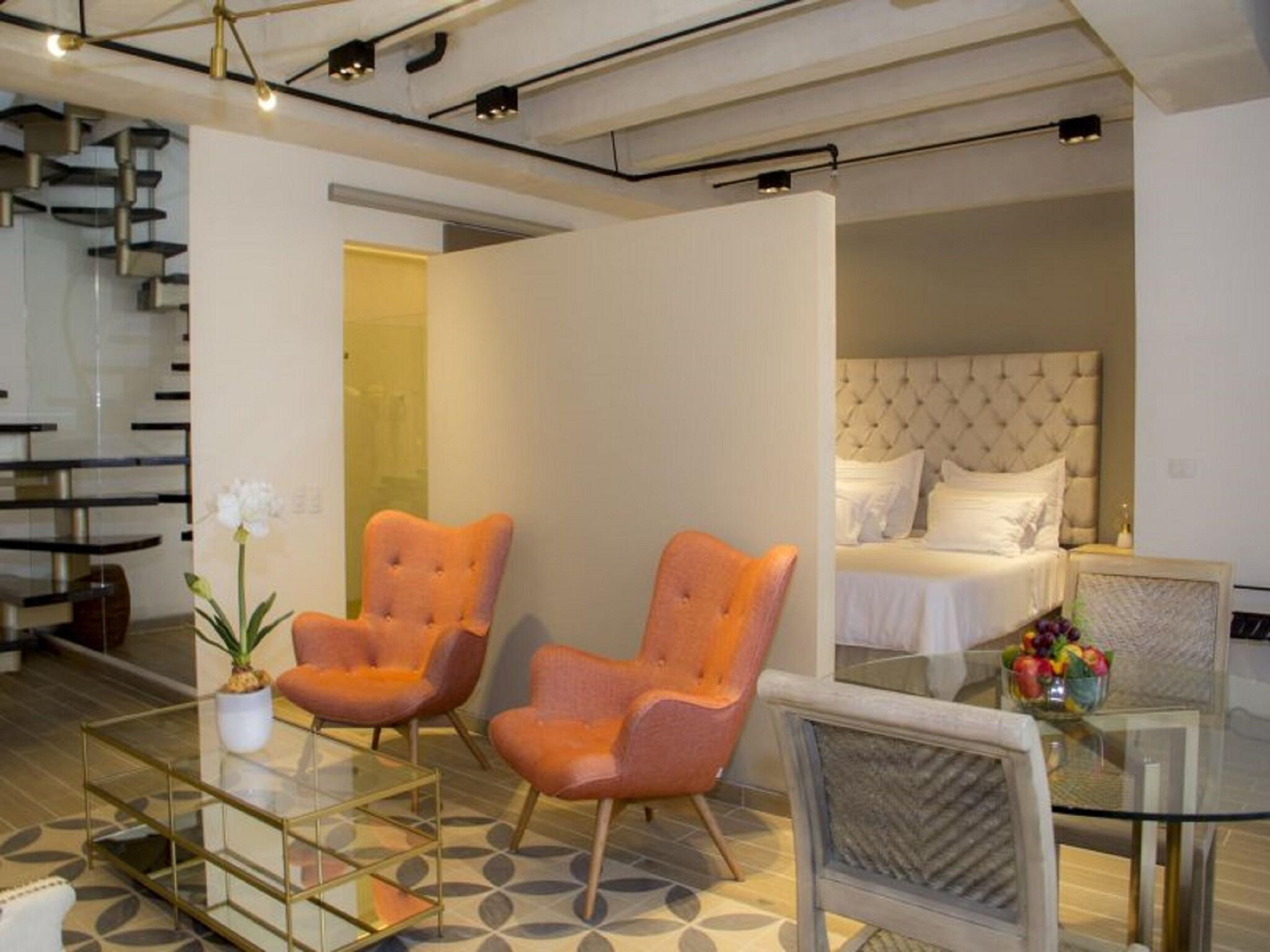 Suite Deluxe King Bed