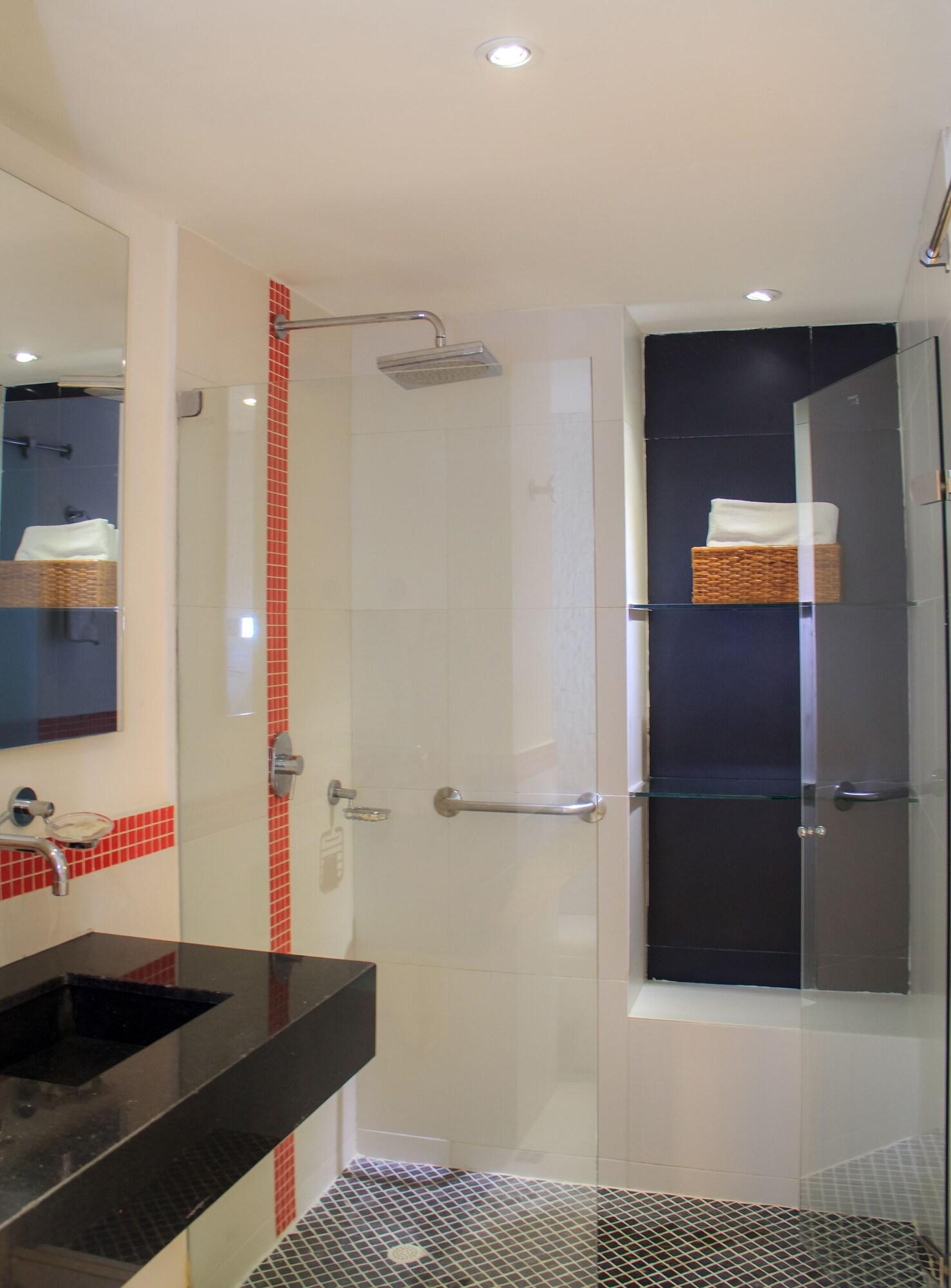 Junior Suite King Size Bed