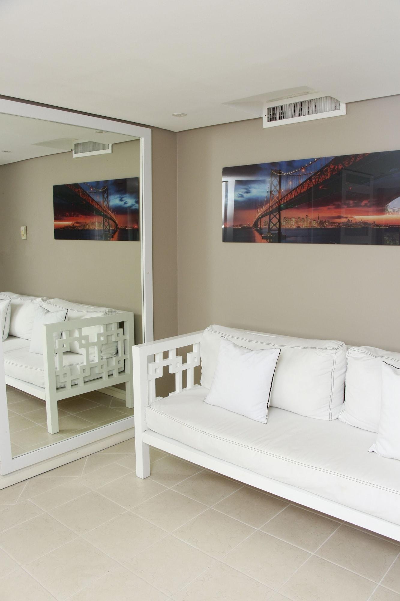 Junior Suite King Size Bed