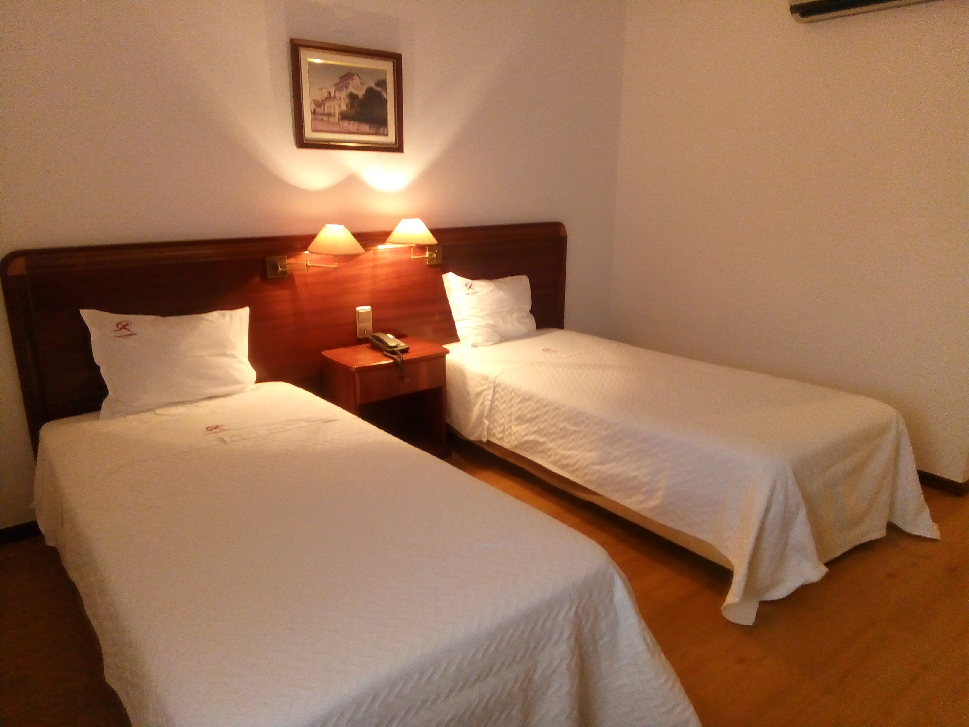 Double or Twin Standard