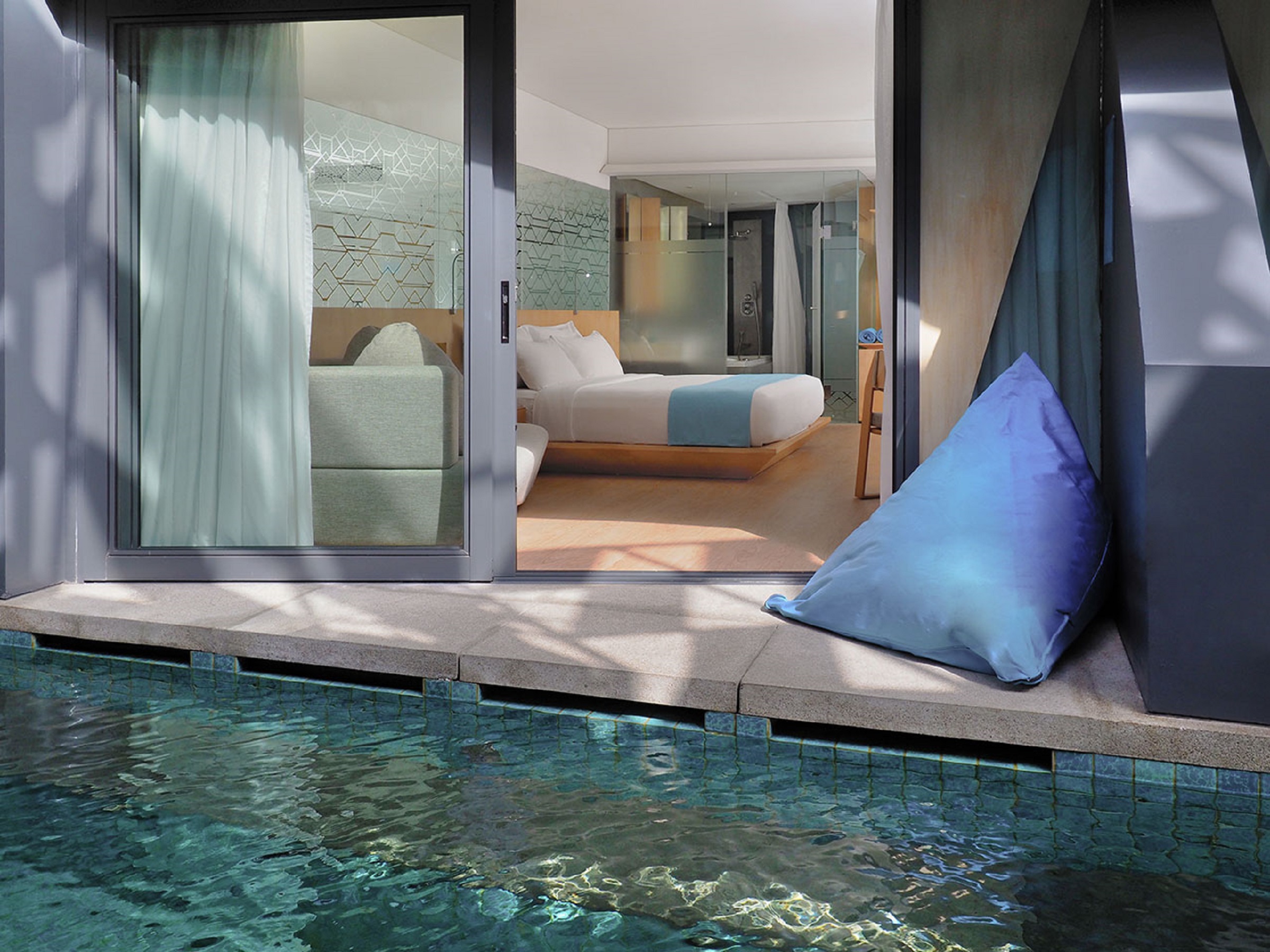 Double or Twin Deluxe Pool View