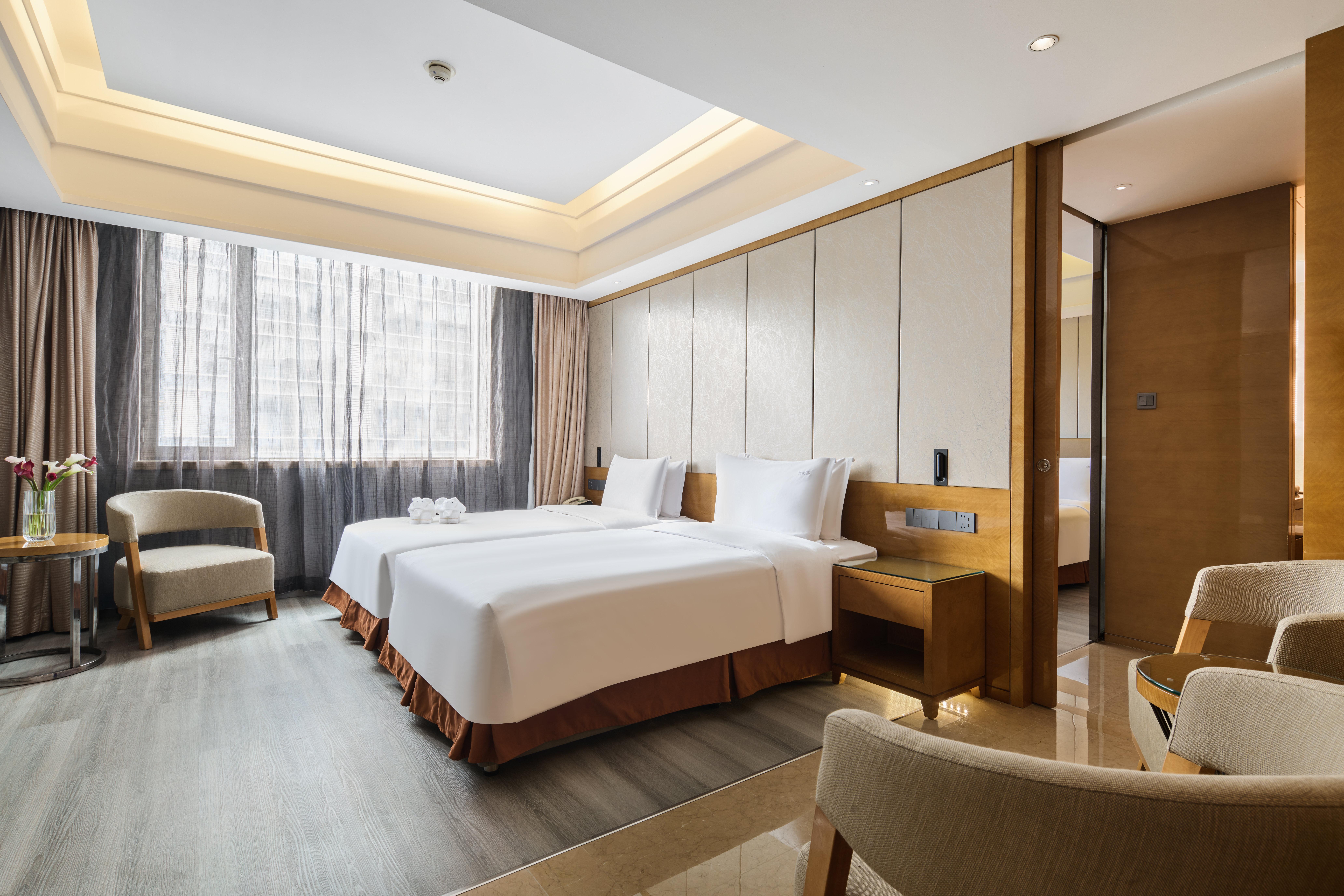 Suite Three Beds