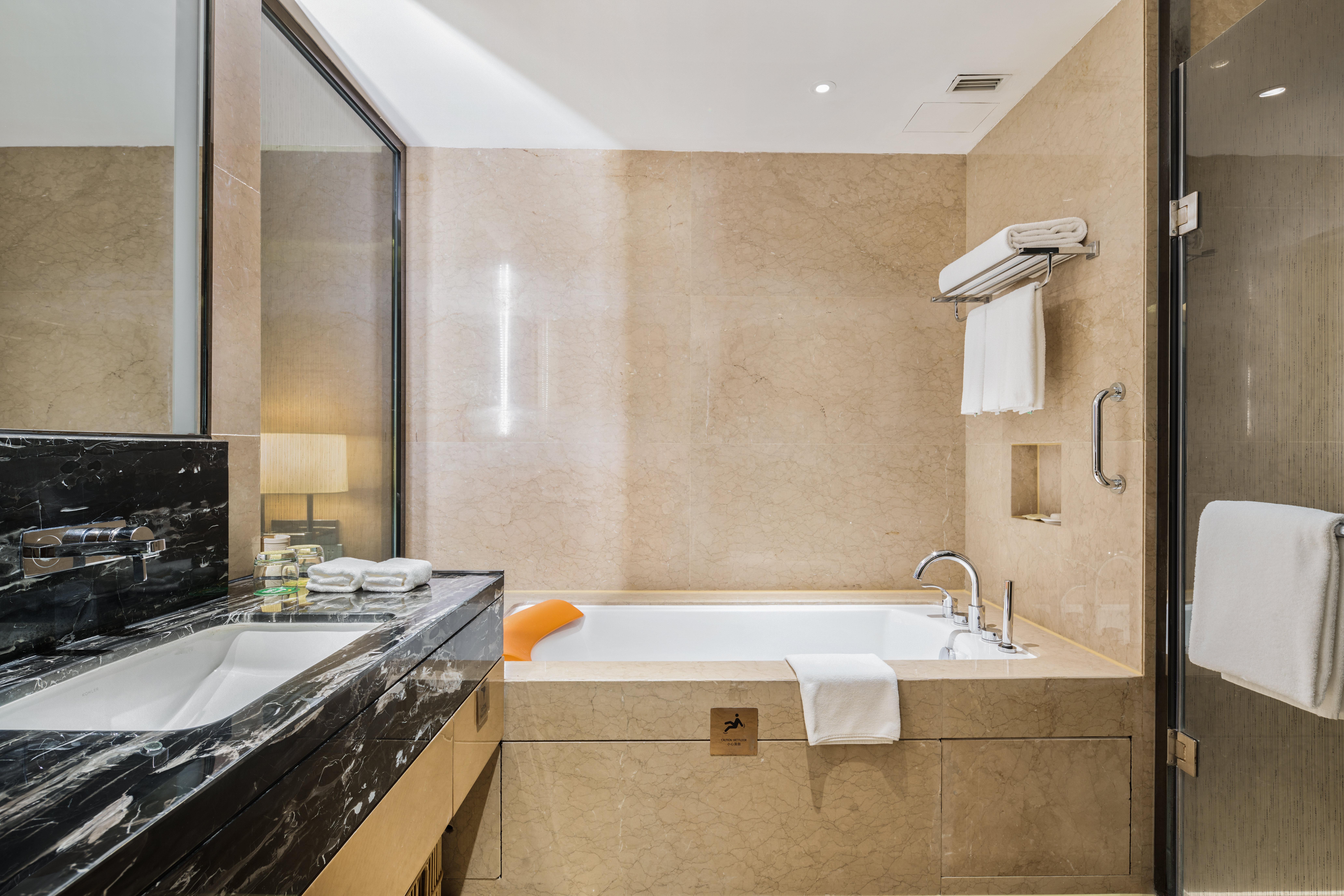 Suite Three Beds