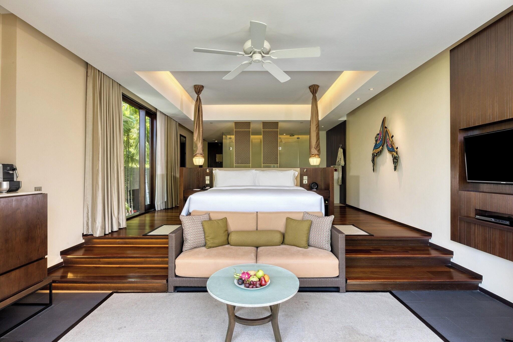 Suite King Bed One Bedroom 