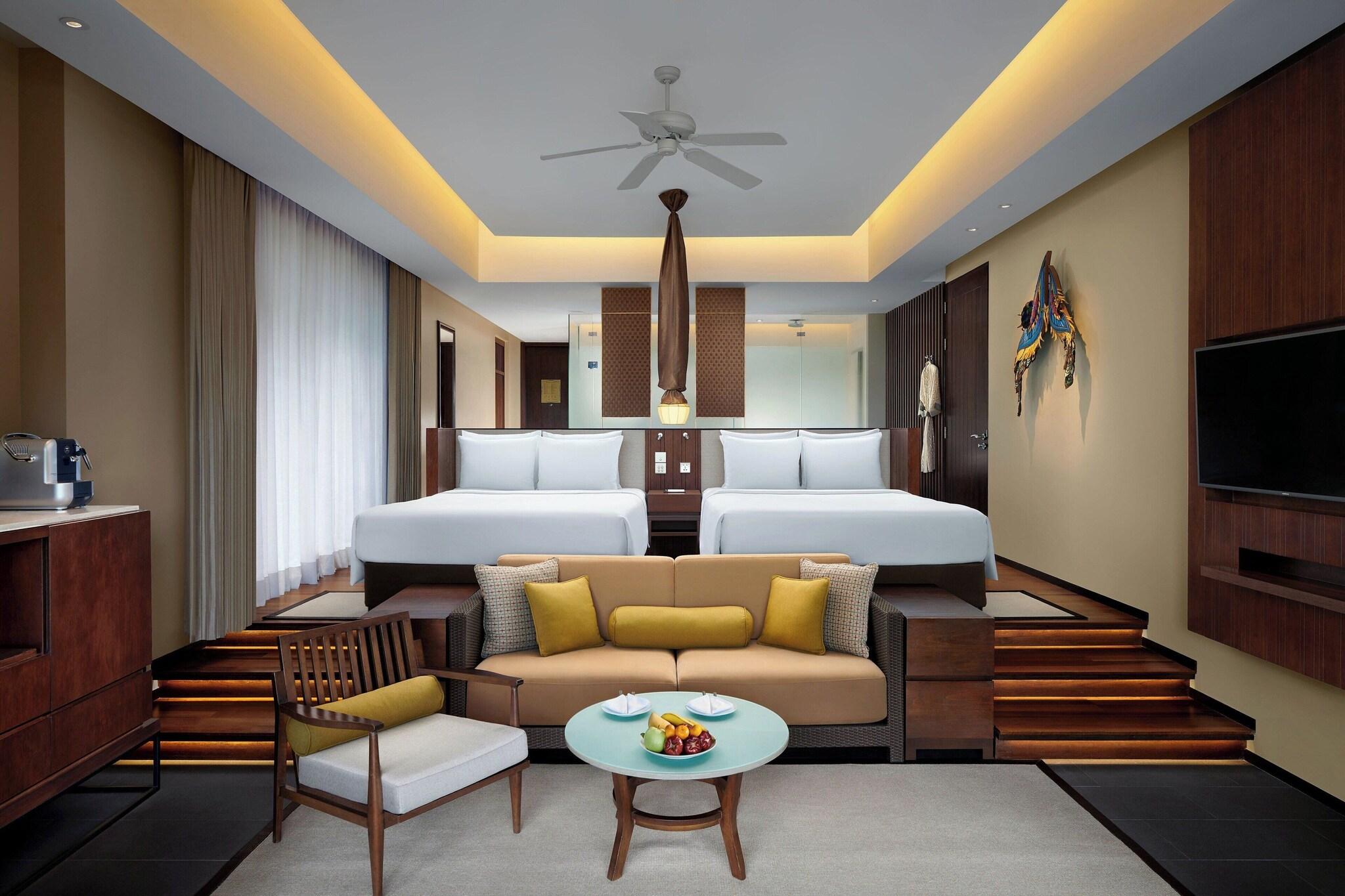 Suite Two Queen Beds One Bedroom