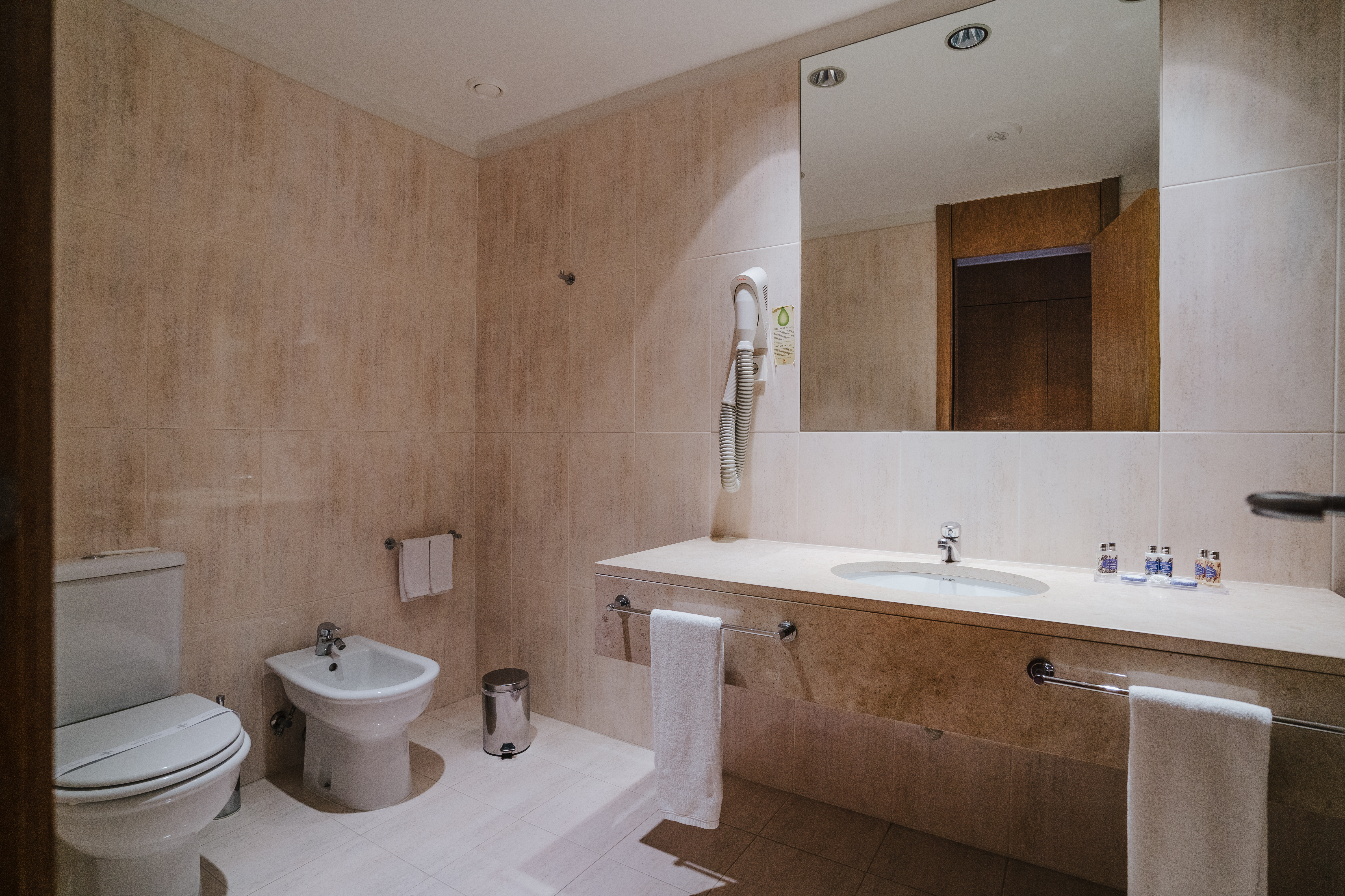 Double or Twin Standard