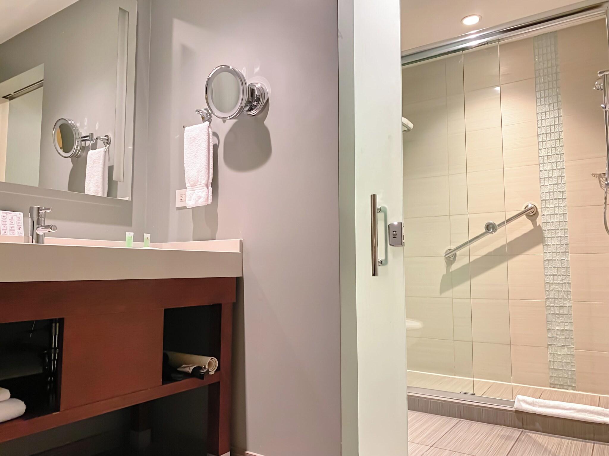 Double Premium King Bed