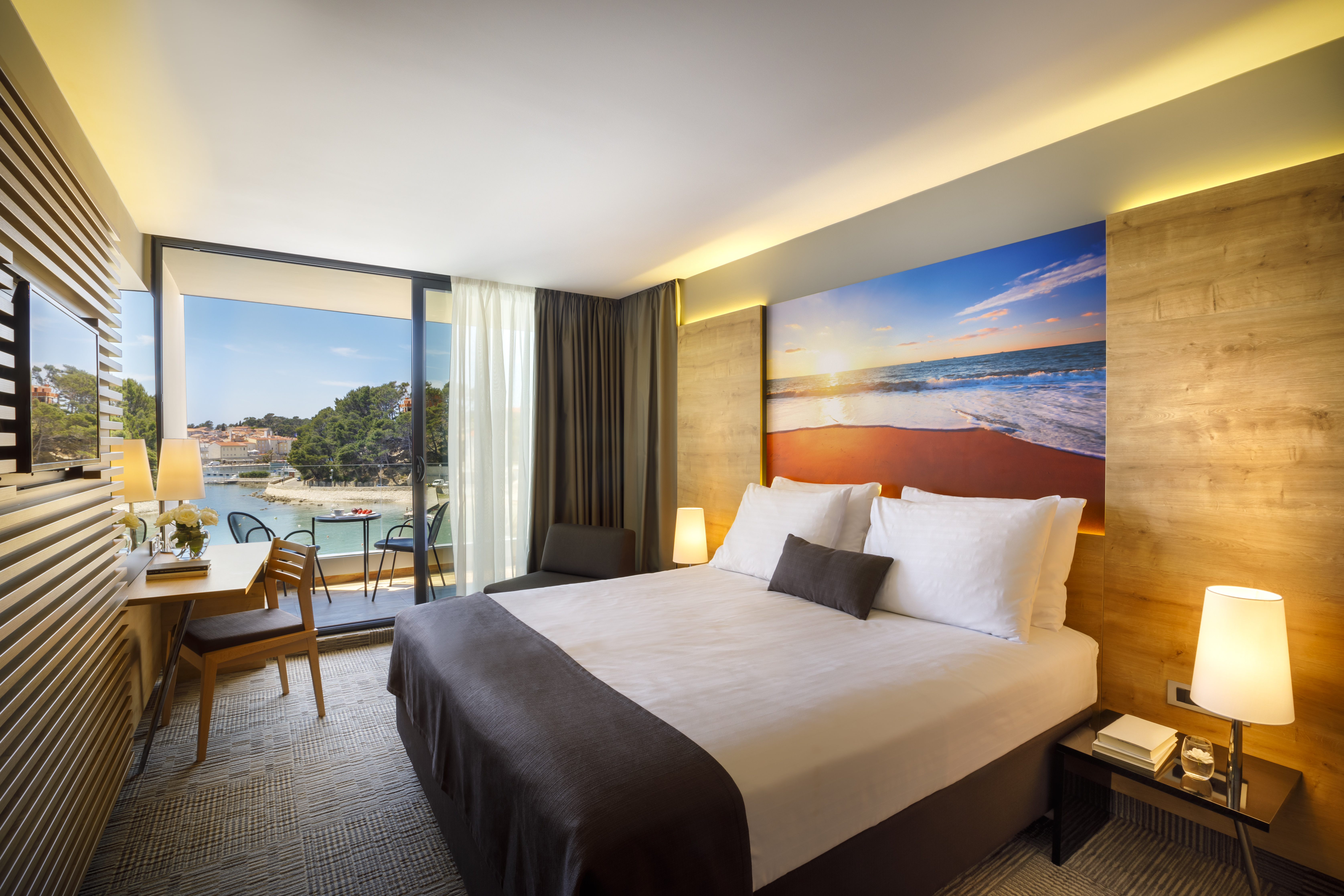 Double Superior Sea View