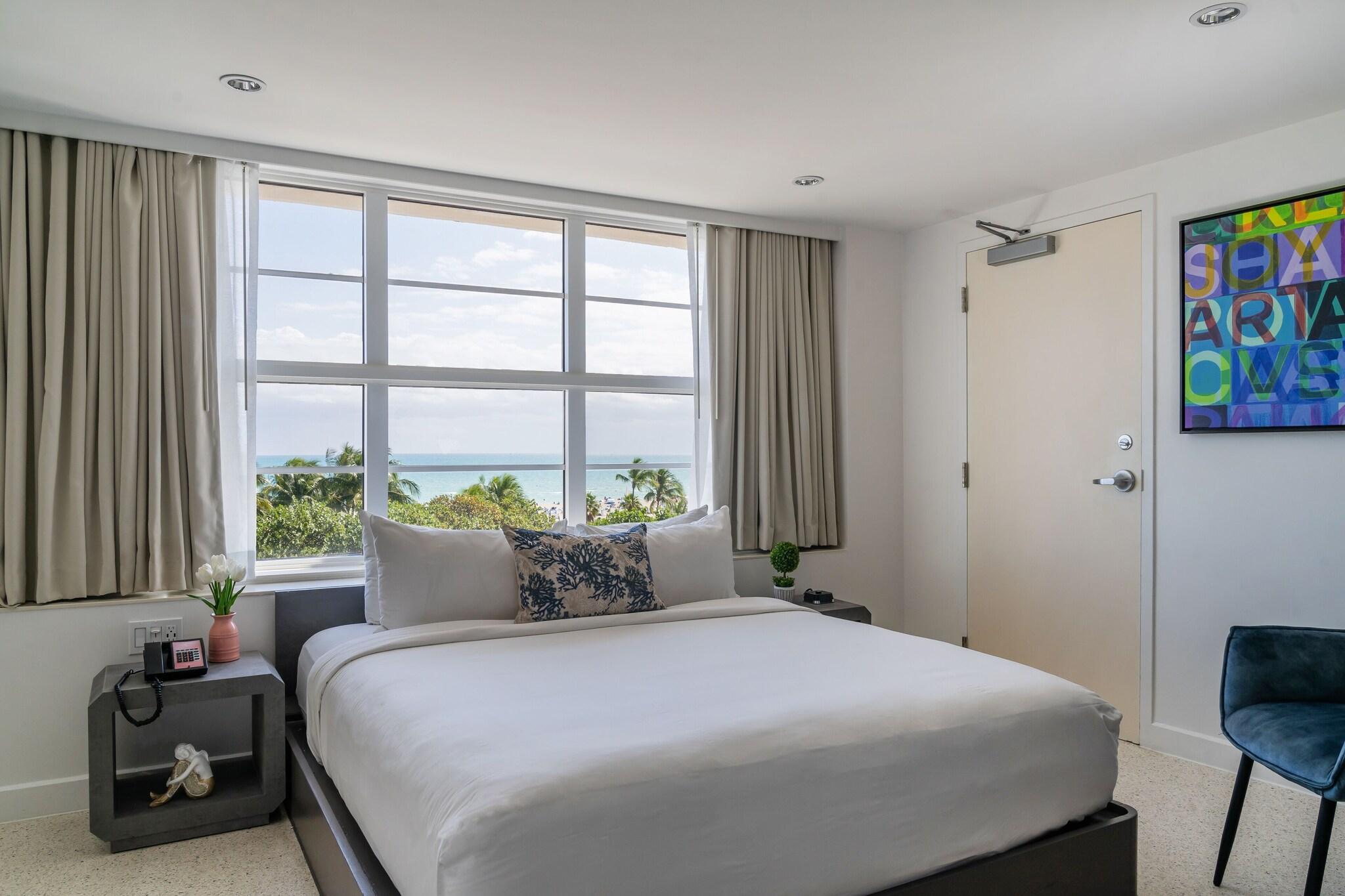 Double Ocean Front King Bed