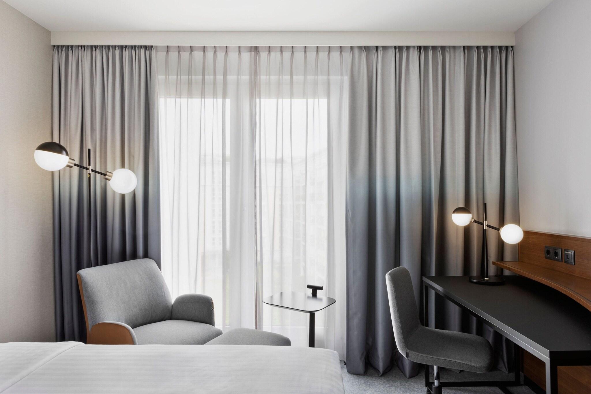 Double Superior with Views