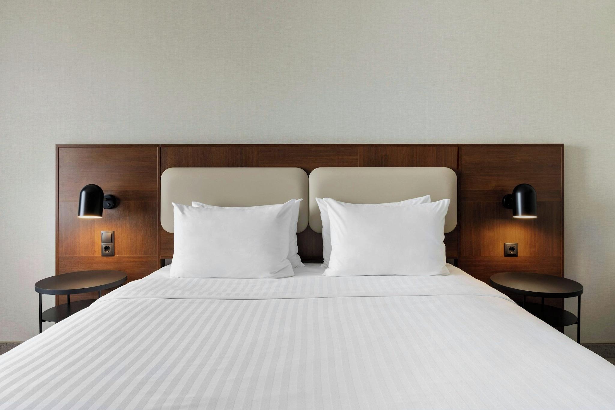 Double King Size Bed