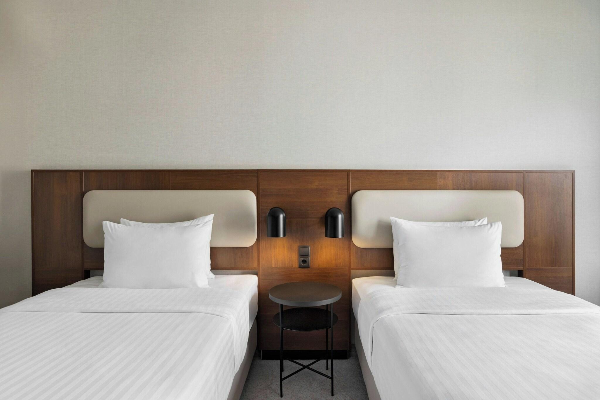 Twin Superior with Views