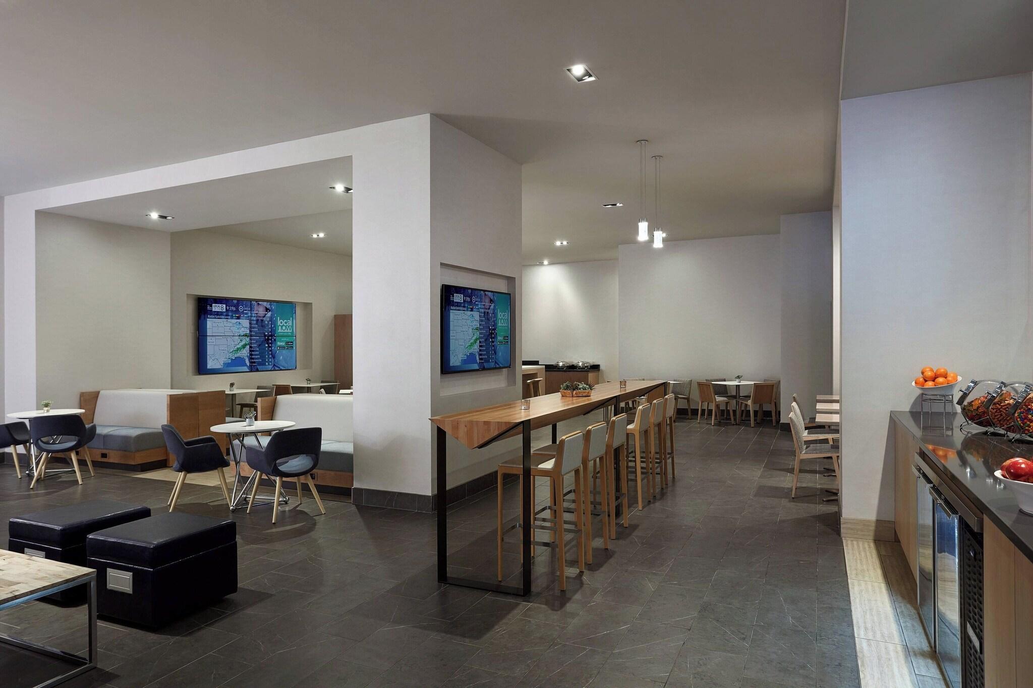 Double Club King Bed