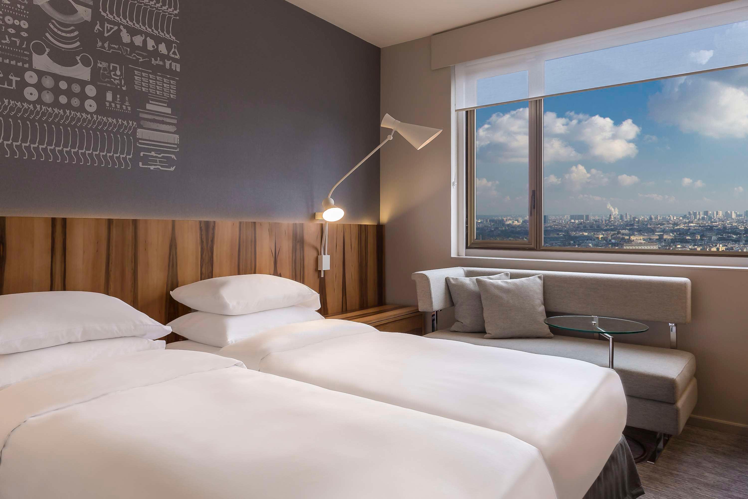 Room Deluxe King Bed