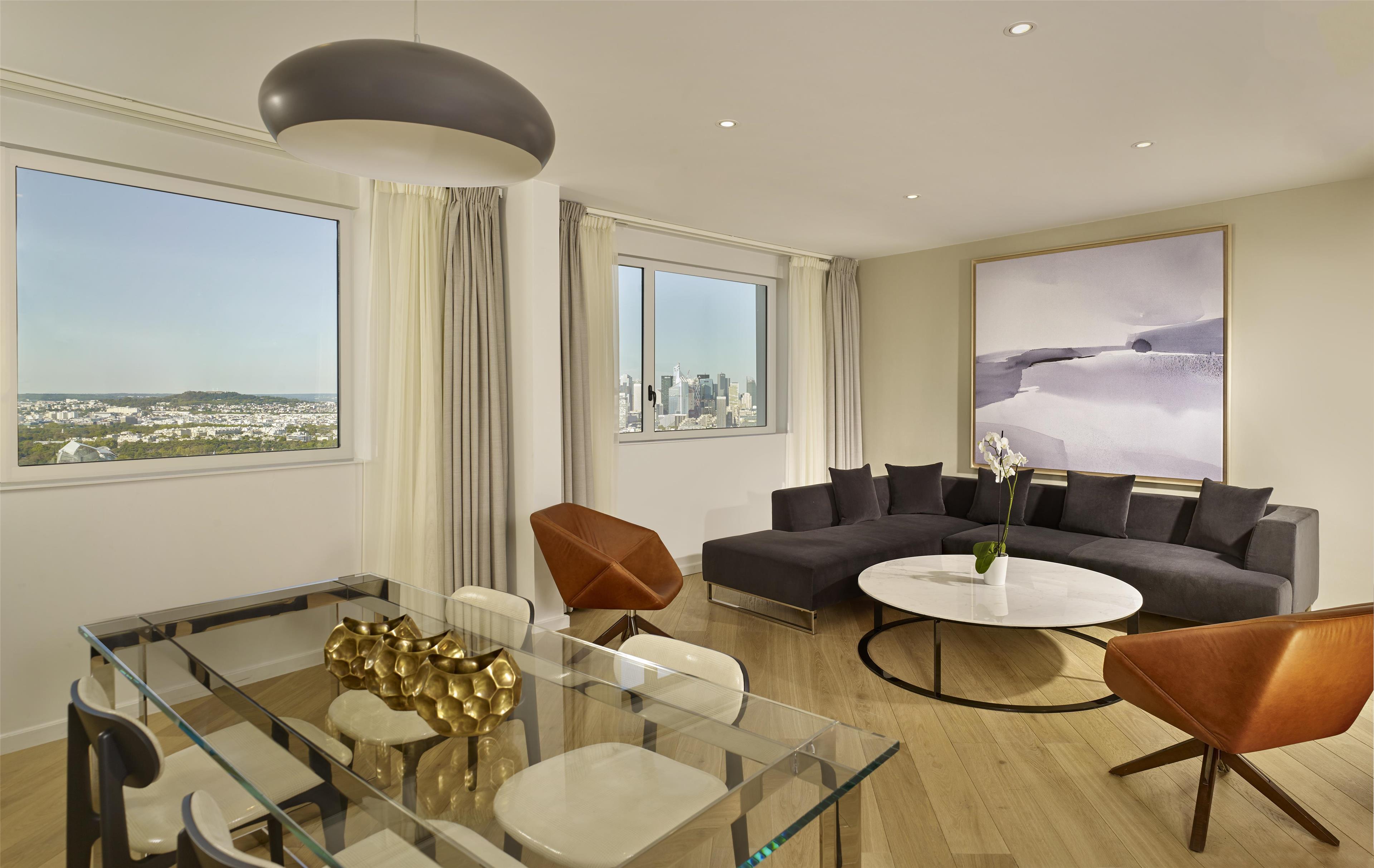 Double Queen Size Bed