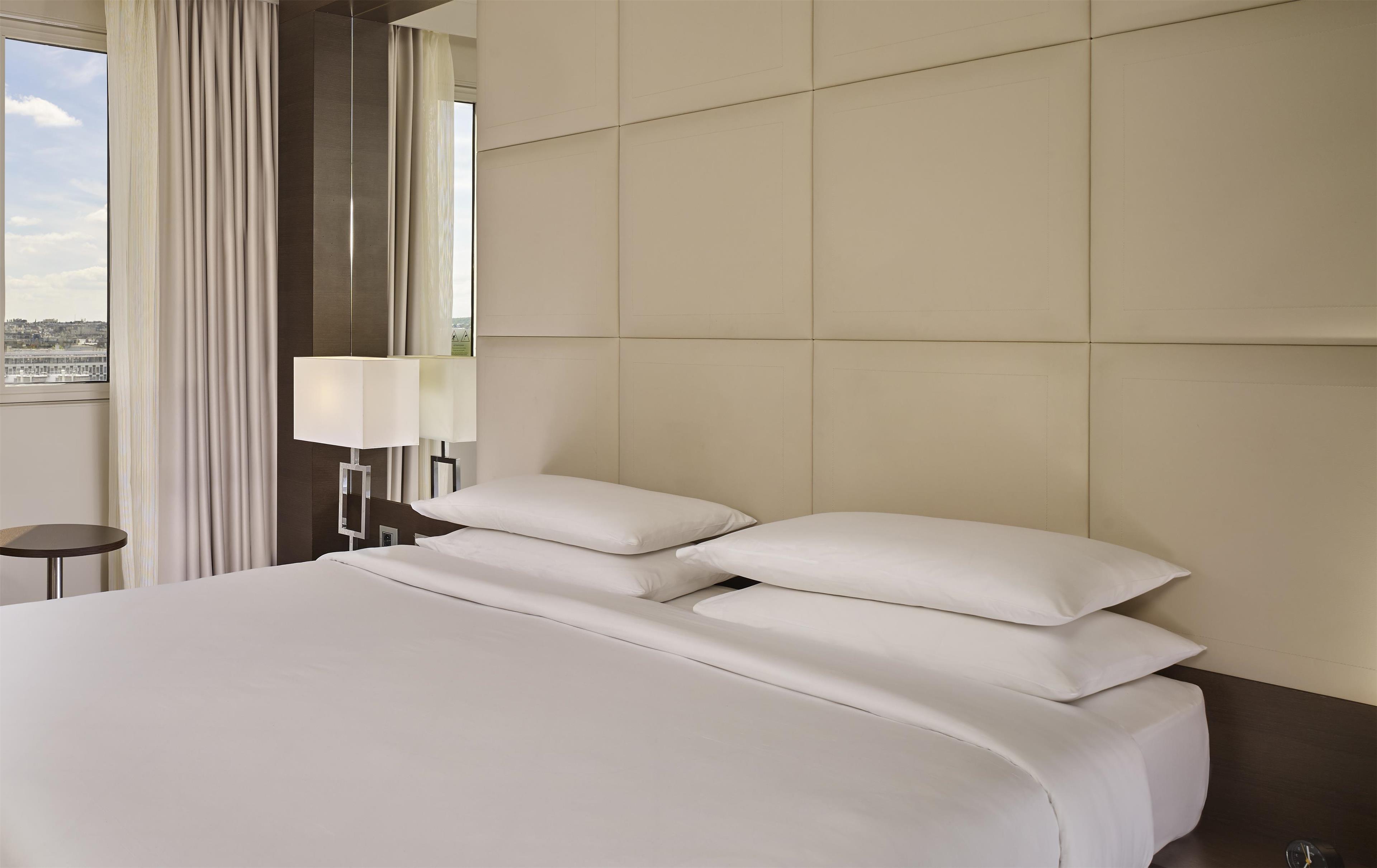 Double King Size Bed