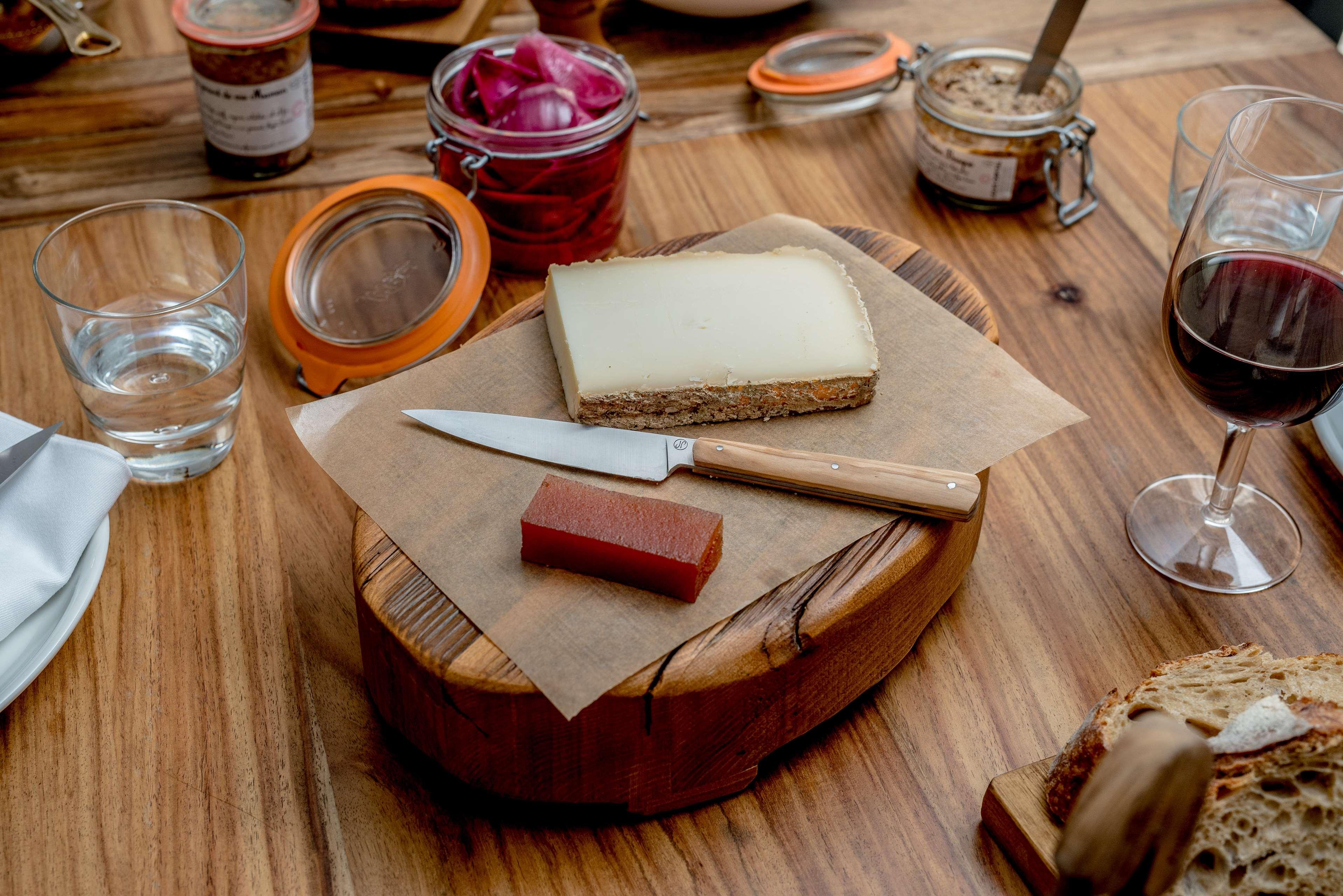 Double Queen Size Bed