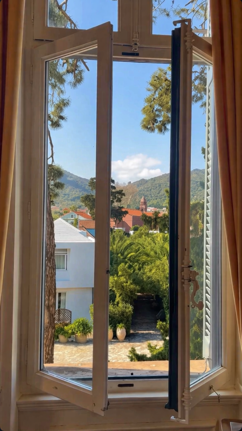 Suite Side Sea View