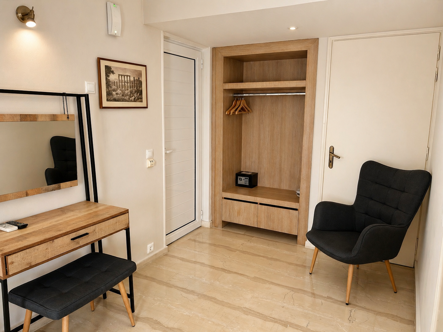 Studio Deluxe