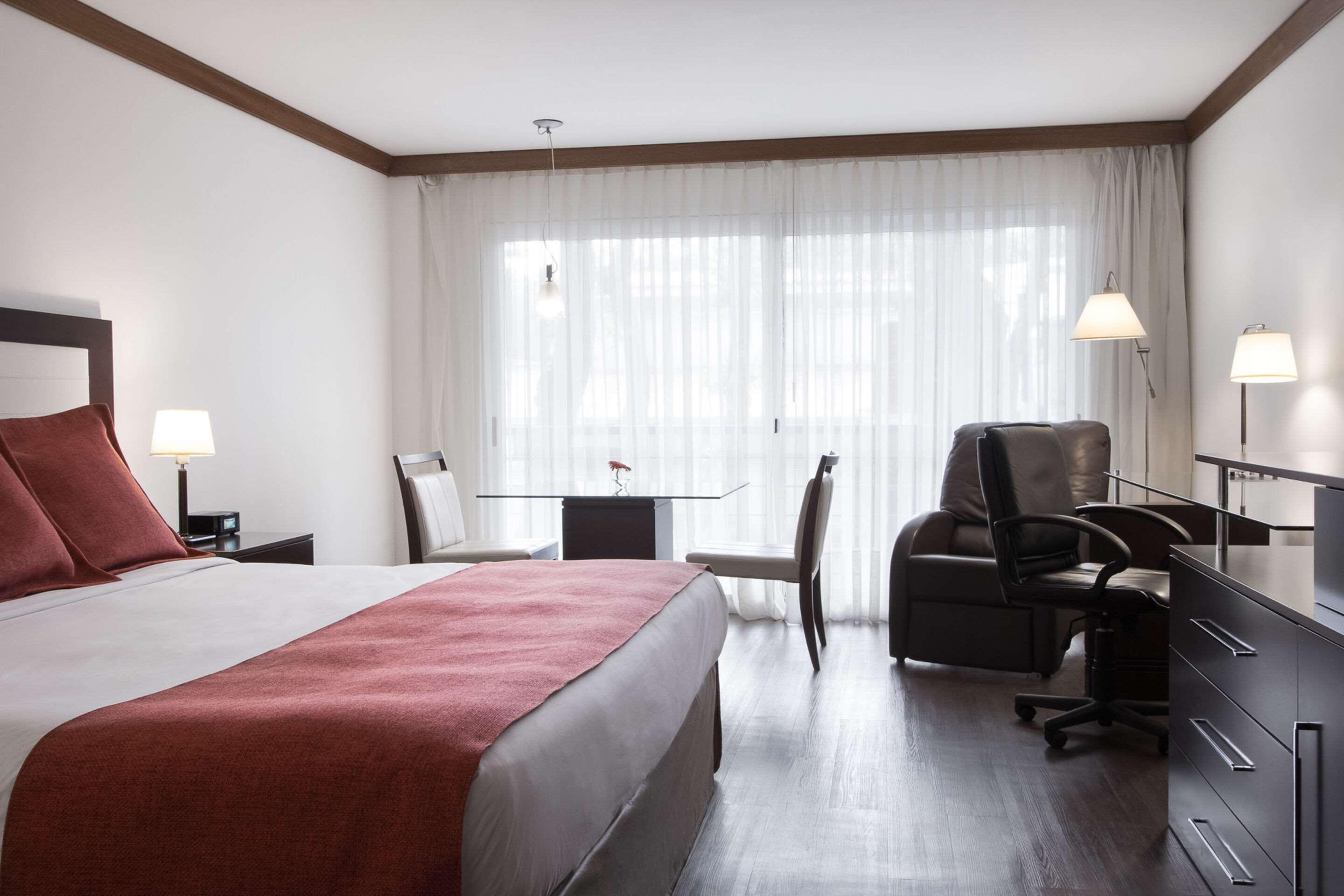 Double King Size Bed