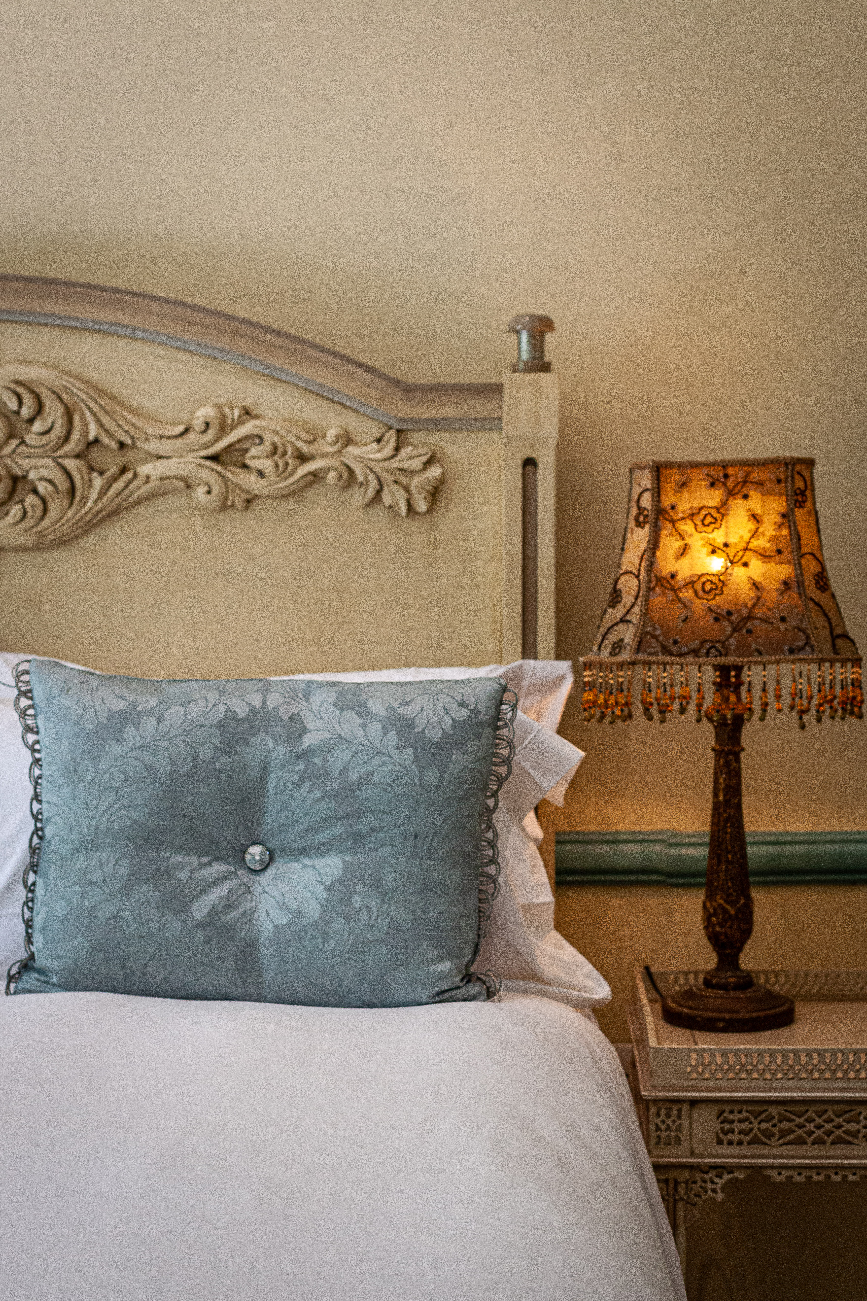 Double or Twin Standard