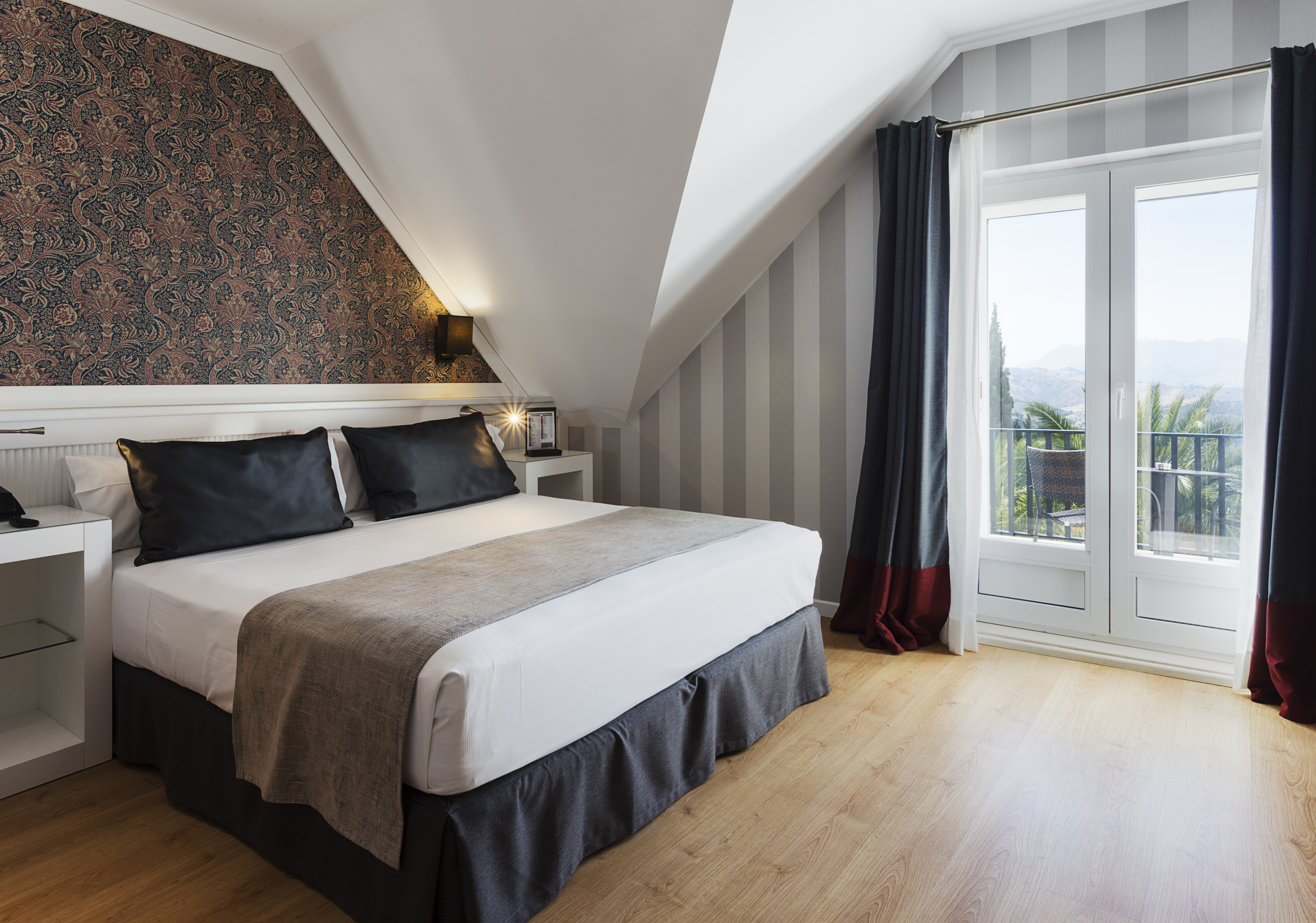 Double Single with Views