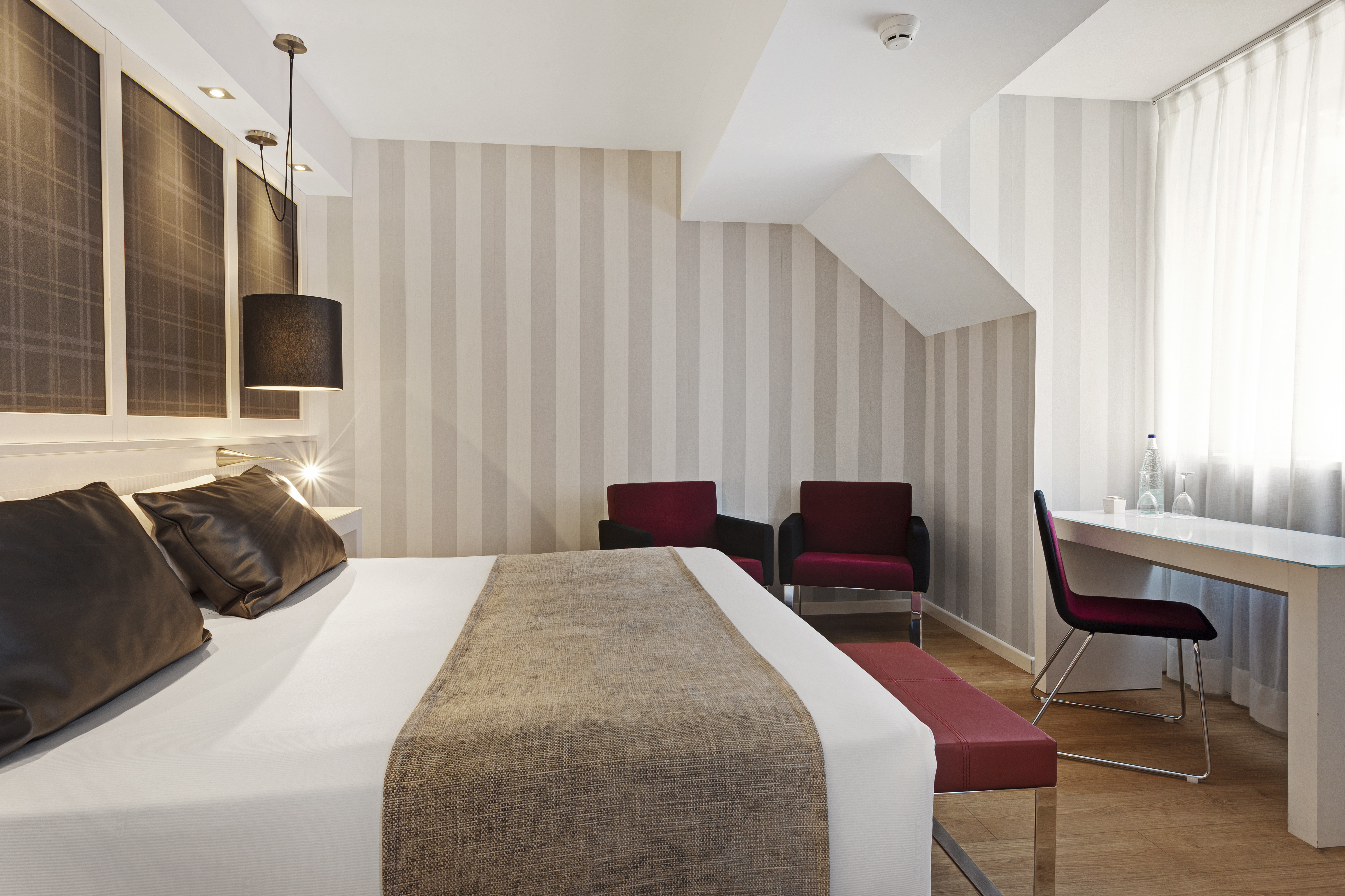 Double or Twin Standard