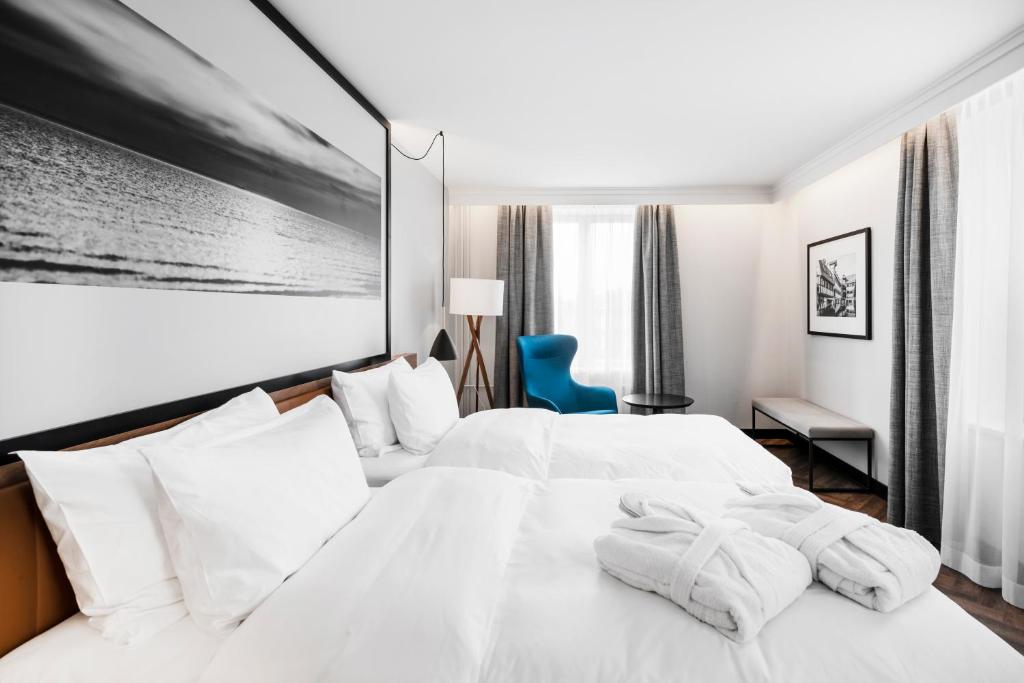 Double or Twin Superior