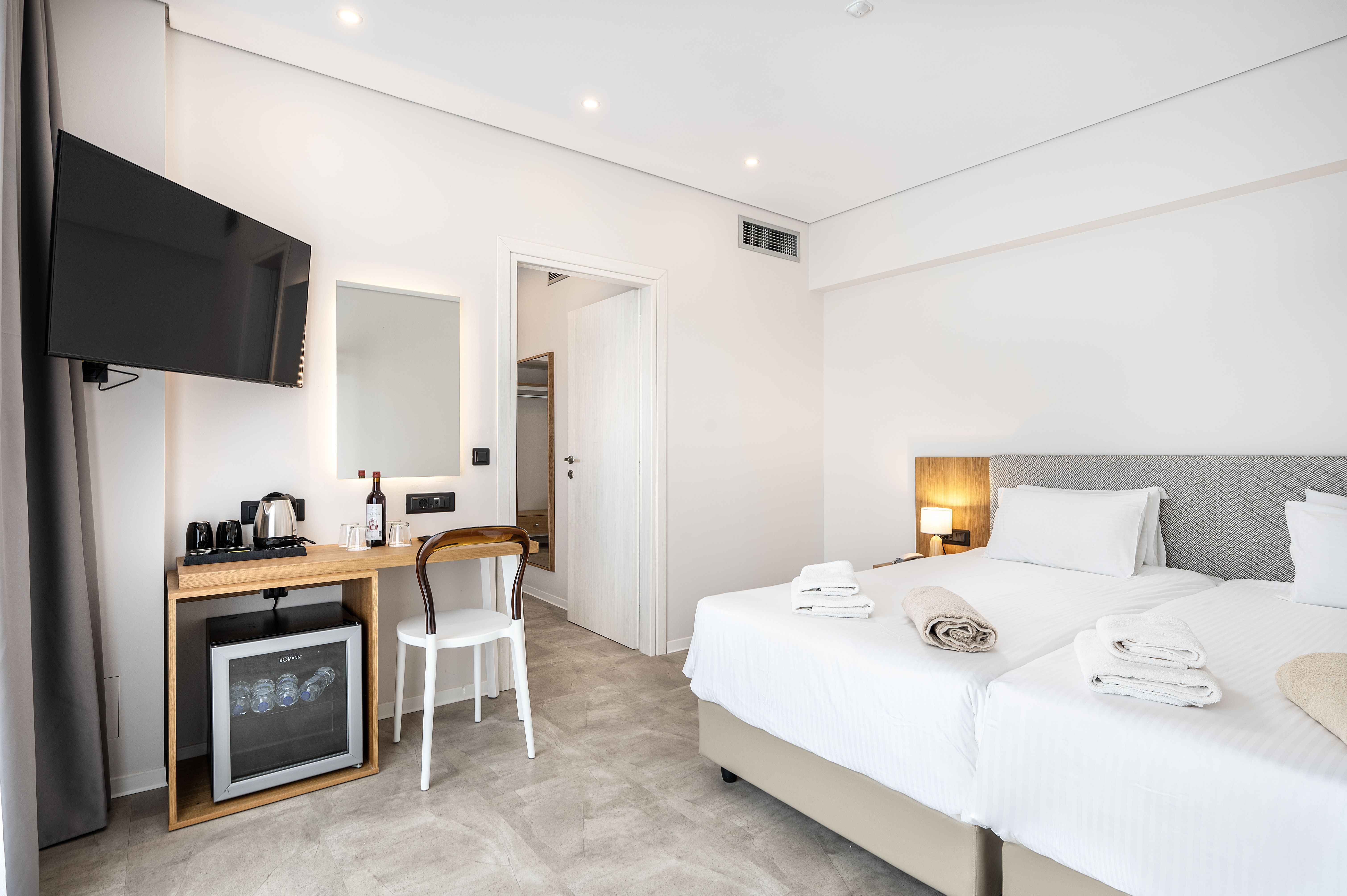 Family Room Land View