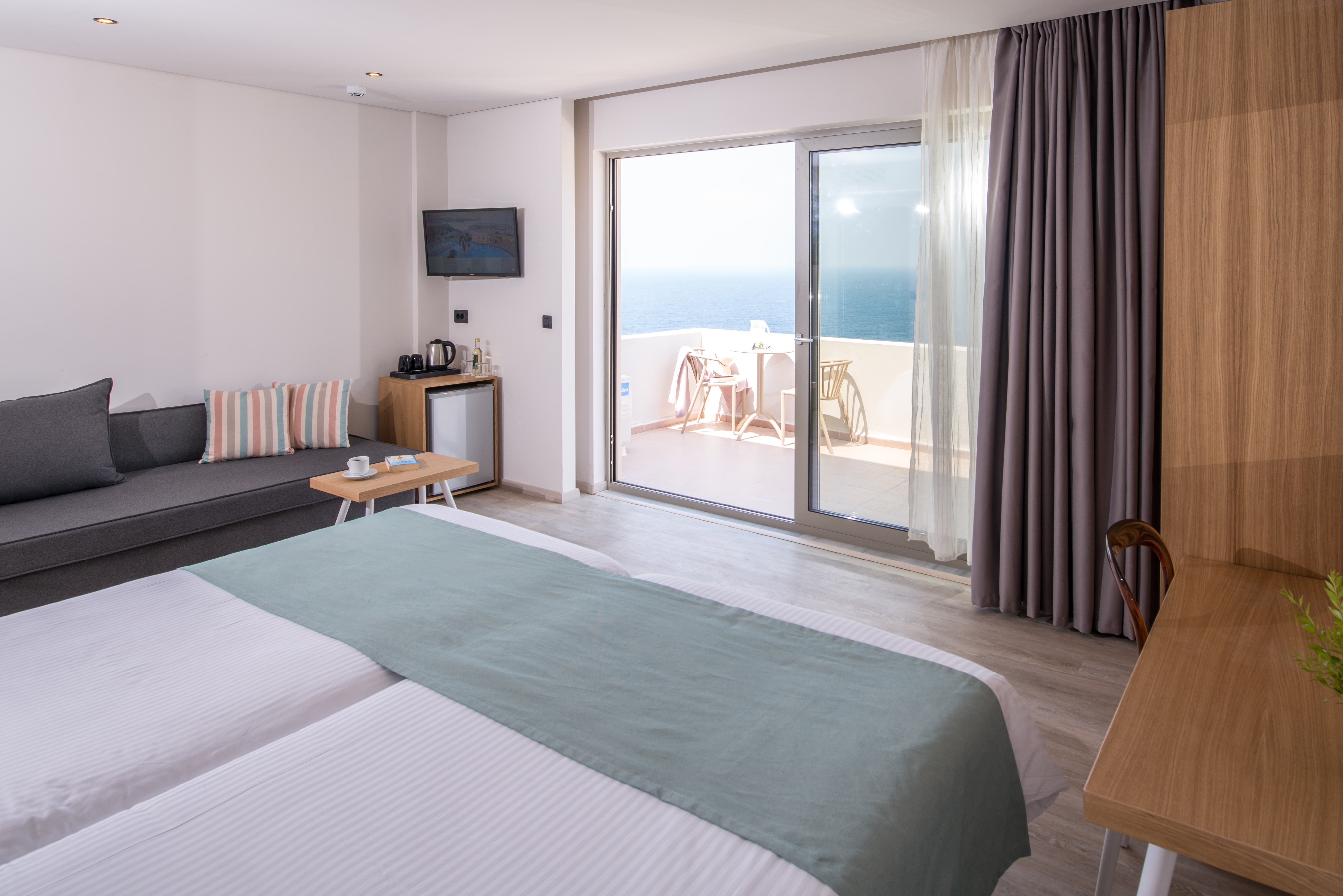 Double or Twin Superior Sea View