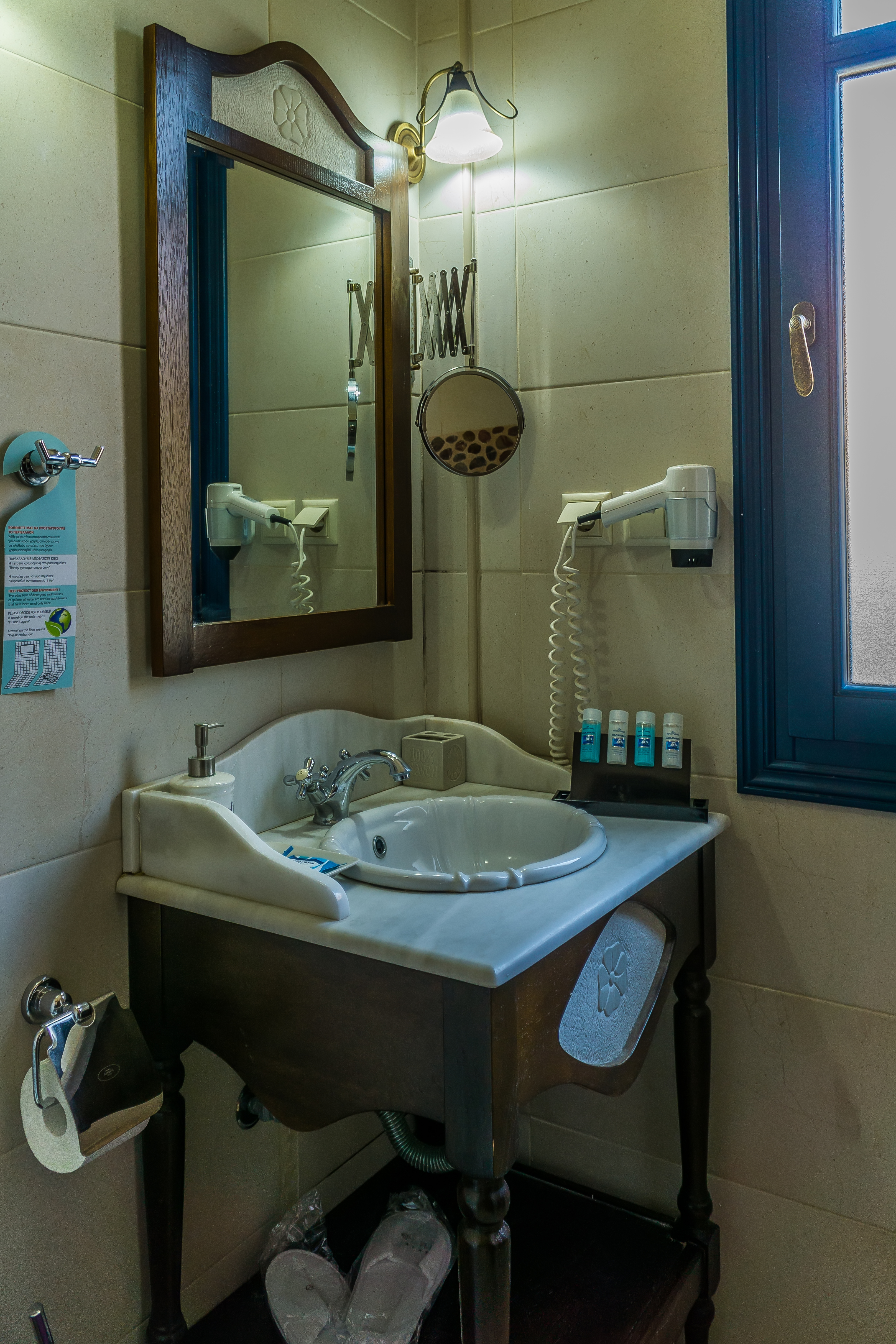 Double or Twin Standard