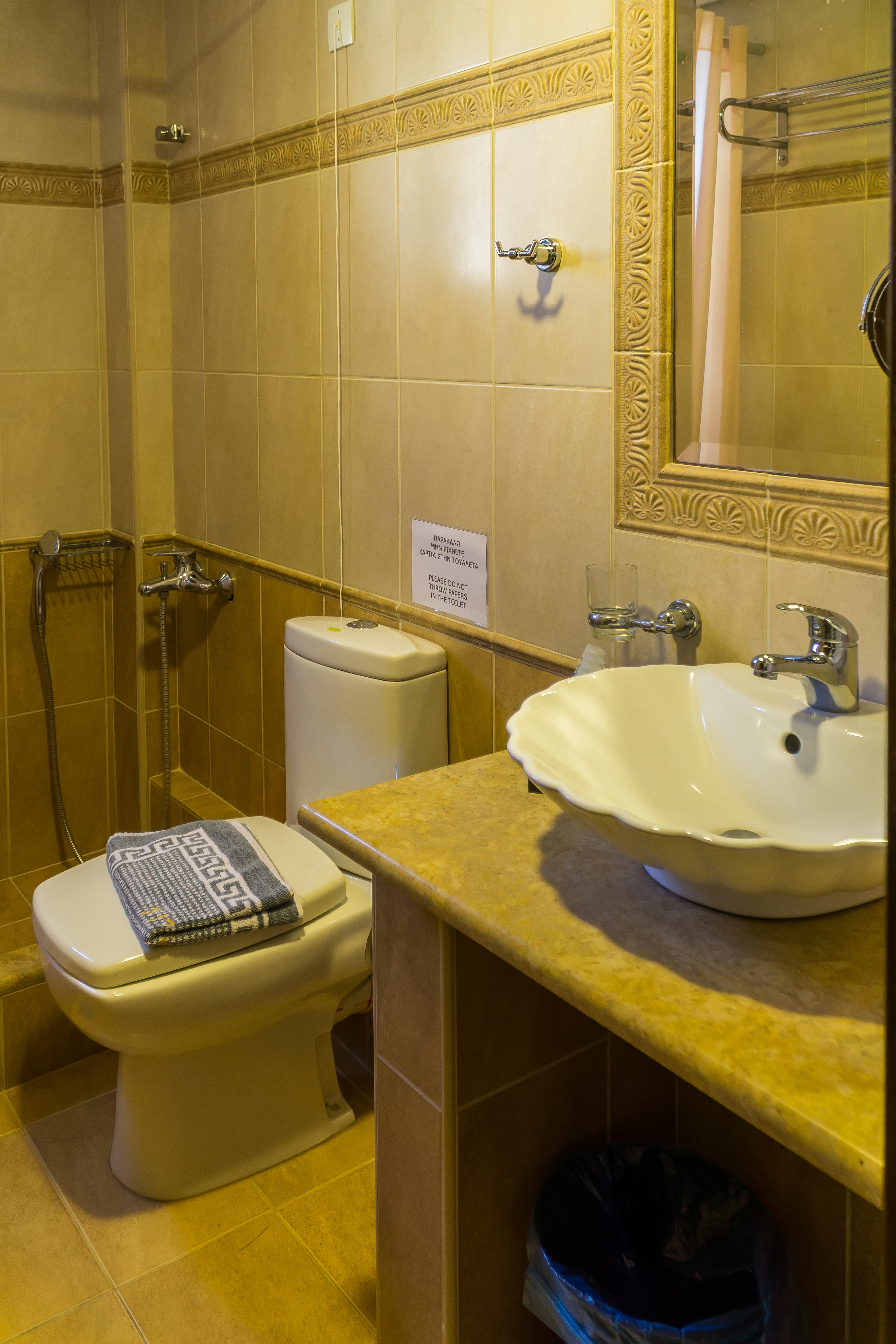 Double or Twin Standard