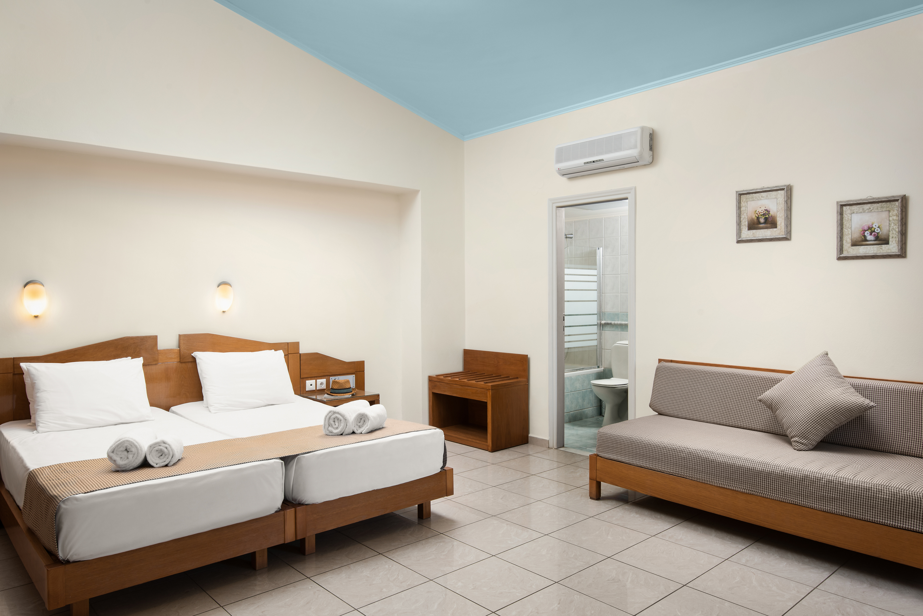 Double or Twin Standard