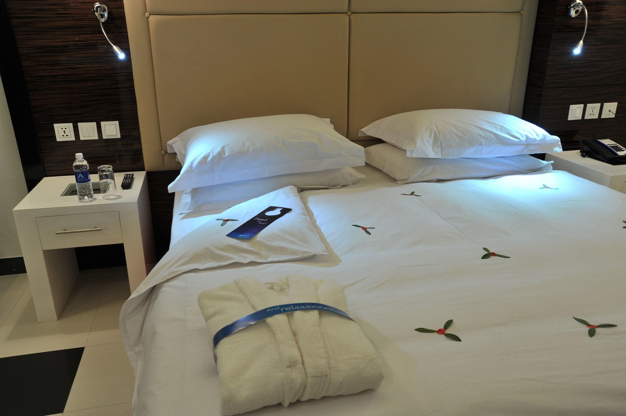 Double Executive King Bed